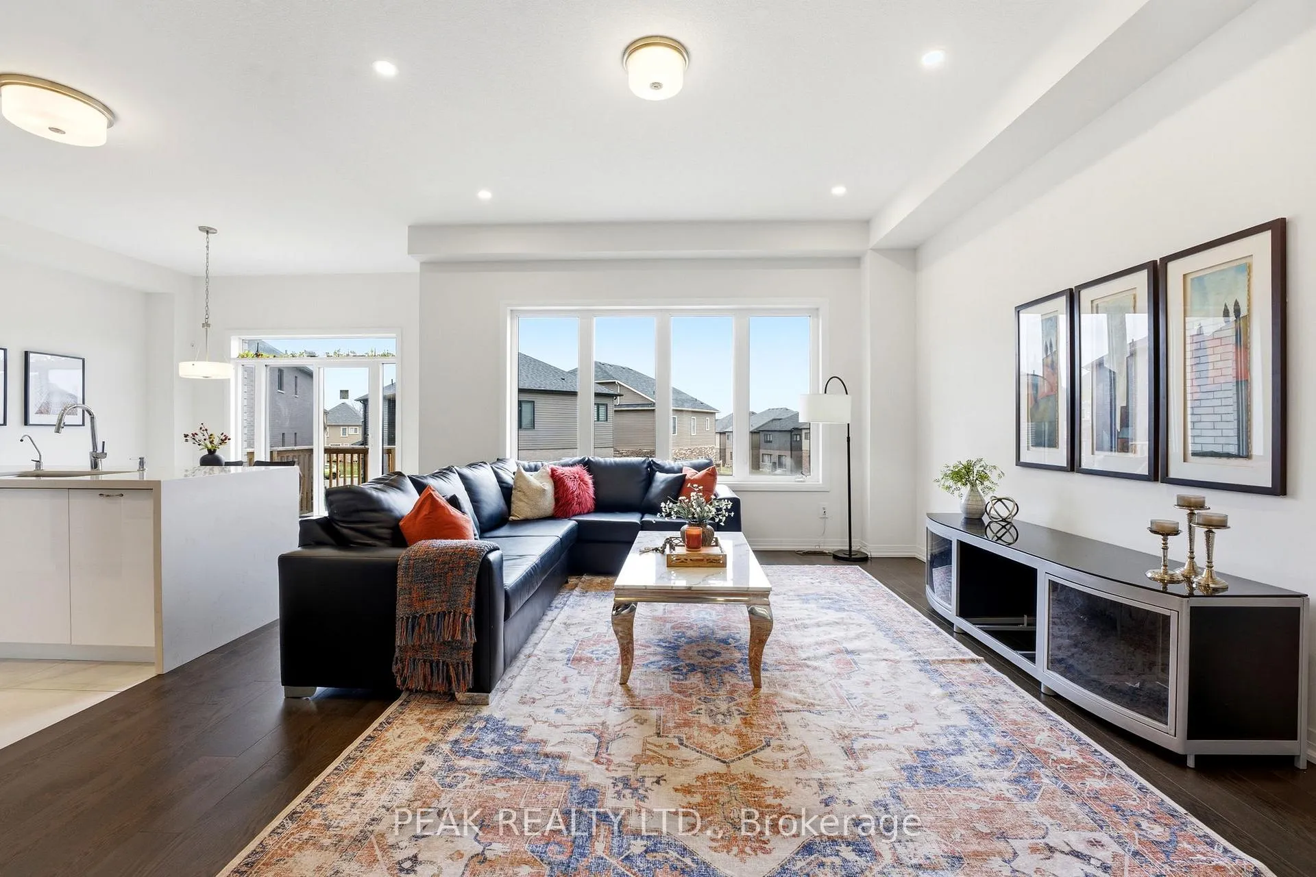 Photo 6 of 23 Stokes Road, Brant, Paris — HOMEH