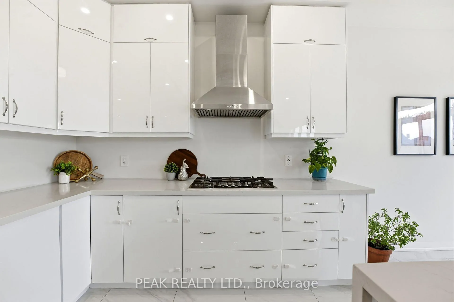 Photo 12 of 23 Stokes Road, Brant, Paris — HOMEH