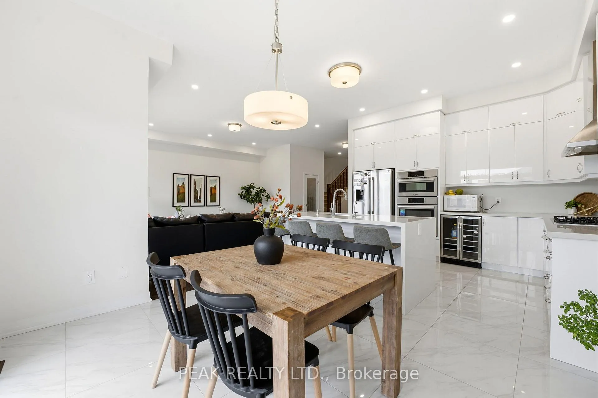 Photo 16 of 23 Stokes Road, Brant, Paris — HOMEH