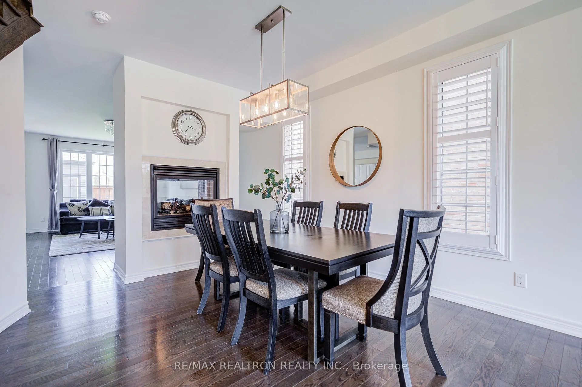Photo 4 of 2776 Donald Cousens Parkway, Markham, Cornell — HOMEH