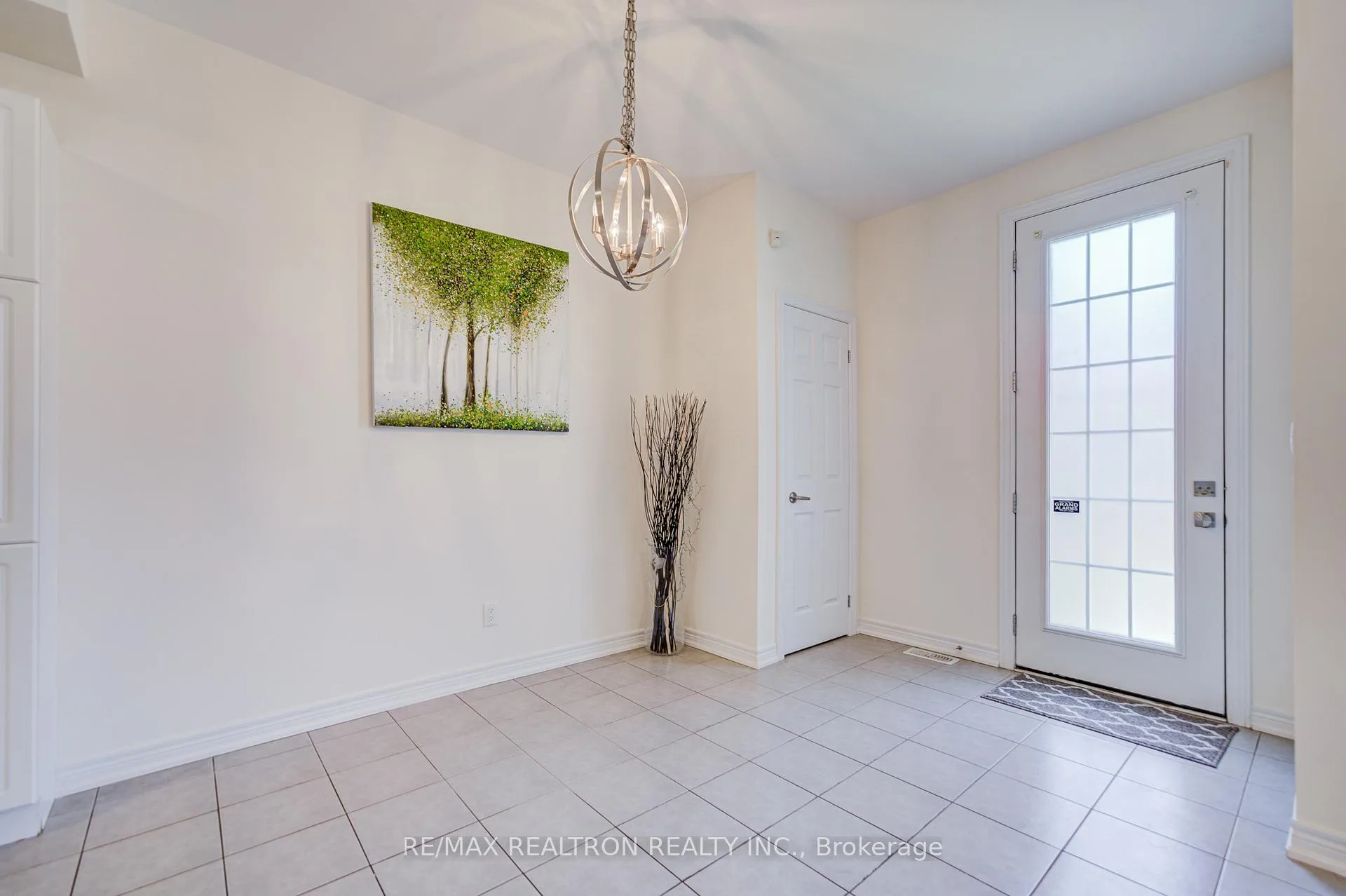 Photo 15 of 2776 Donald Cousens Parkway, Markham, Cornell — HOMEH