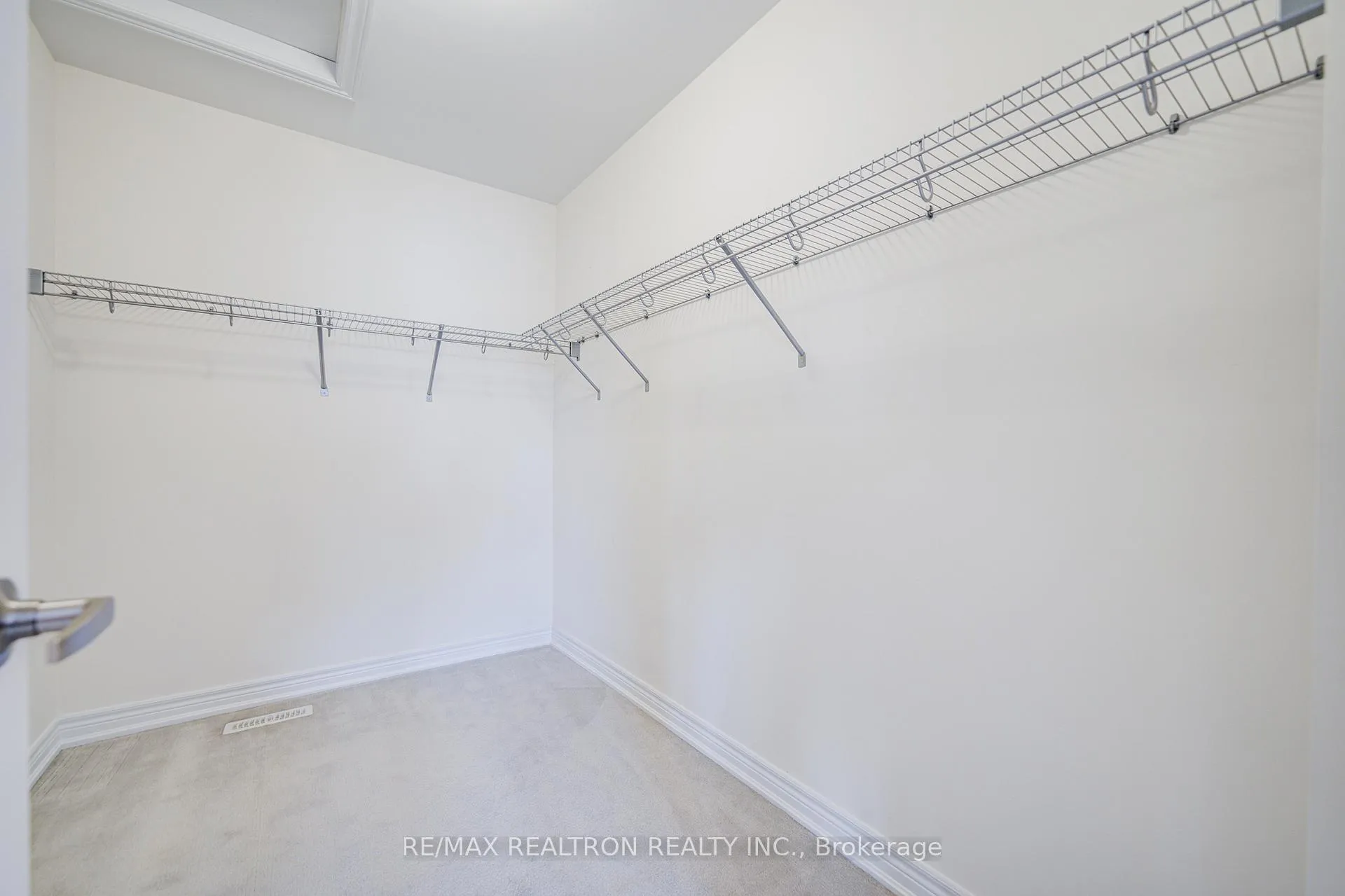 Photo 23 of 2776 Donald Cousens Parkway, Markham, Cornell — HOMEH