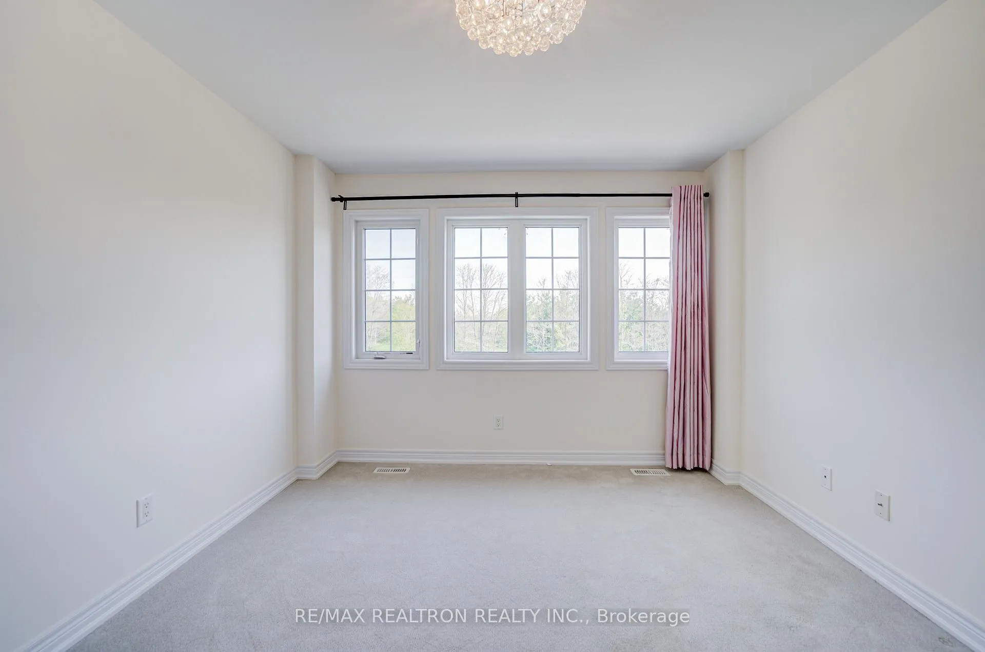 Photo 31 of 2776 Donald Cousens Parkway, Markham, Cornell — HOMEH