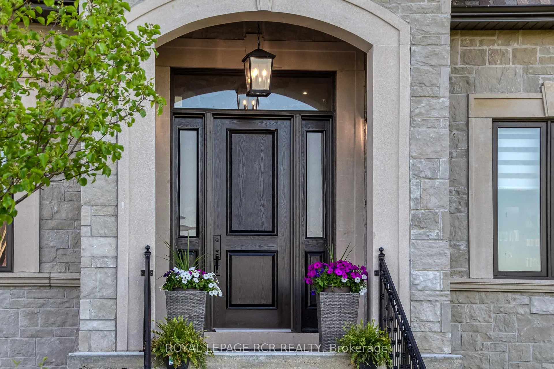 Photo 4 of 166 Logan Road, Caledon, Palgrave — HOMEH