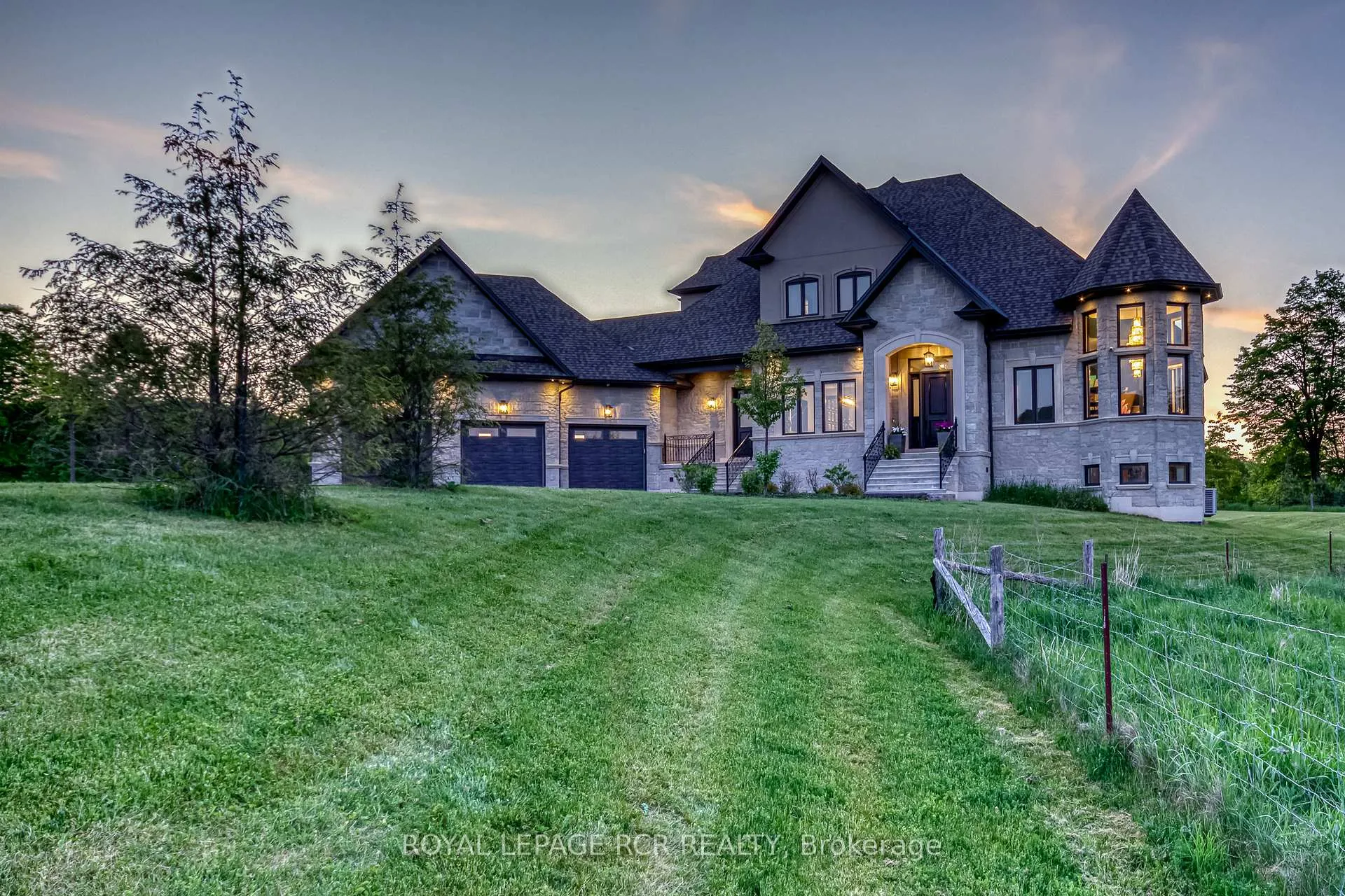 Photo 43 of 166 Logan Road, Caledon, Palgrave — HOMEH