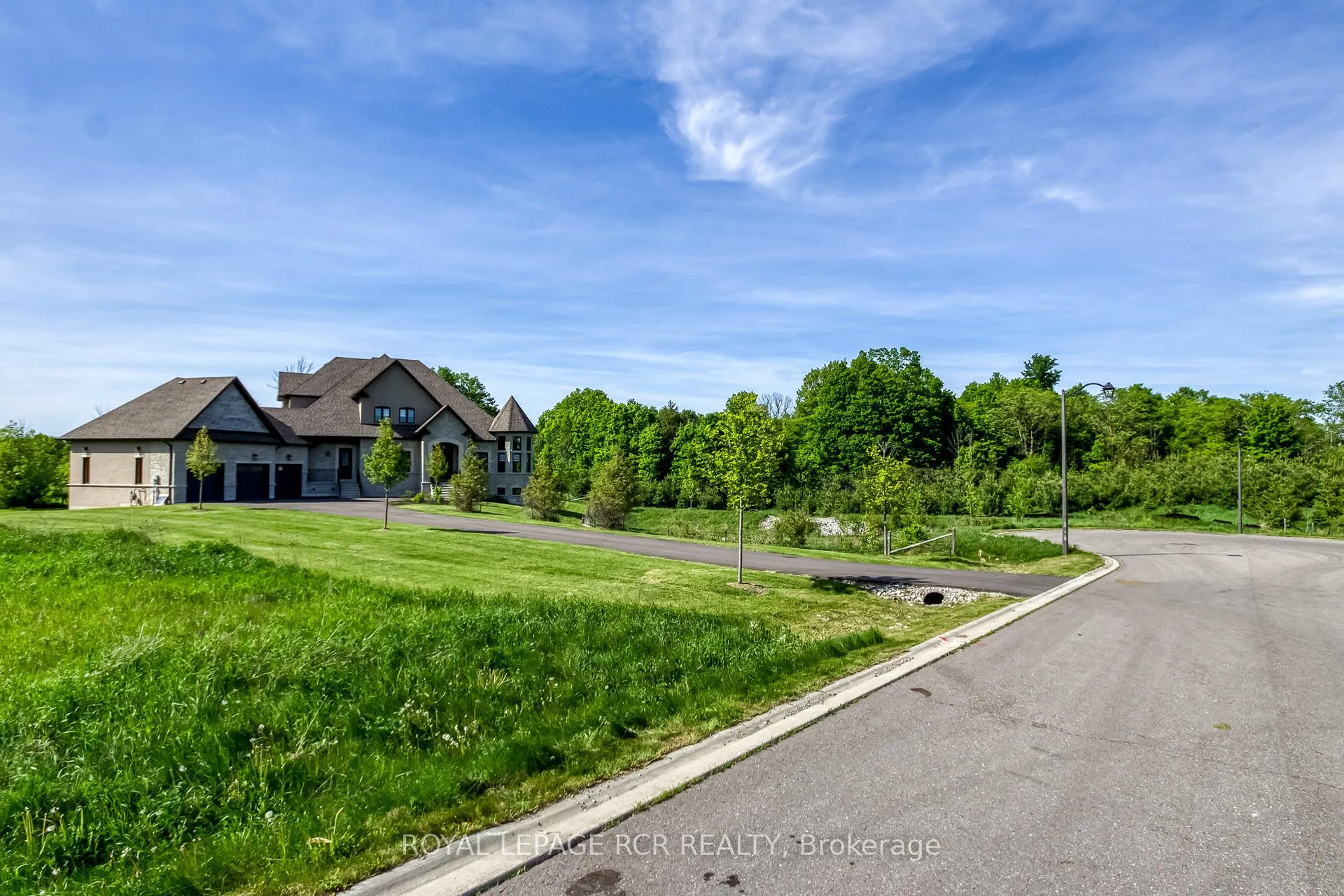 Photo 48 of 166 Logan Road, Caledon, Palgrave — HOMEH