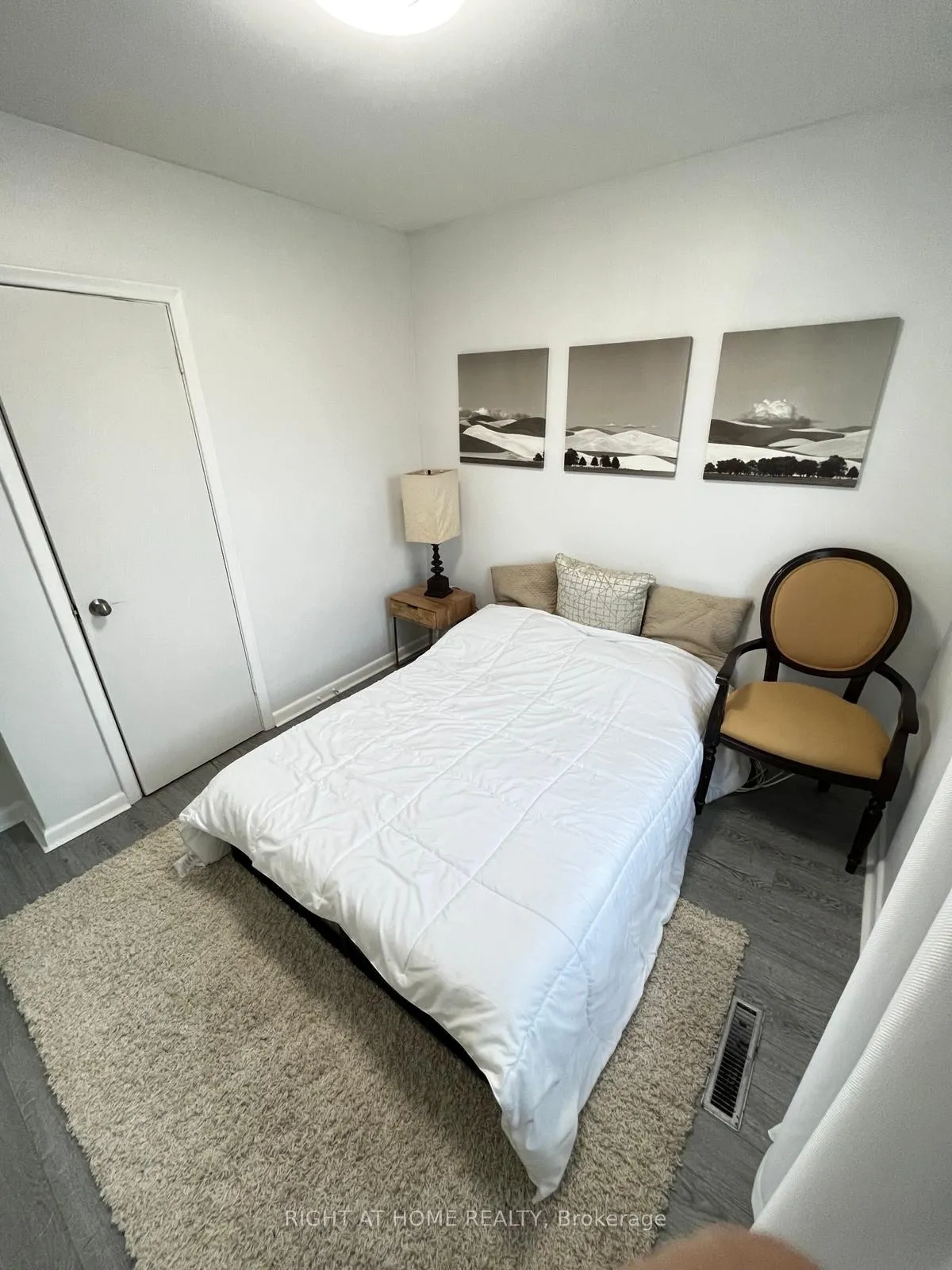Photo 10 of Unit Main, 601 Olive Avenue, Oshawa, Donevan — HOMEH