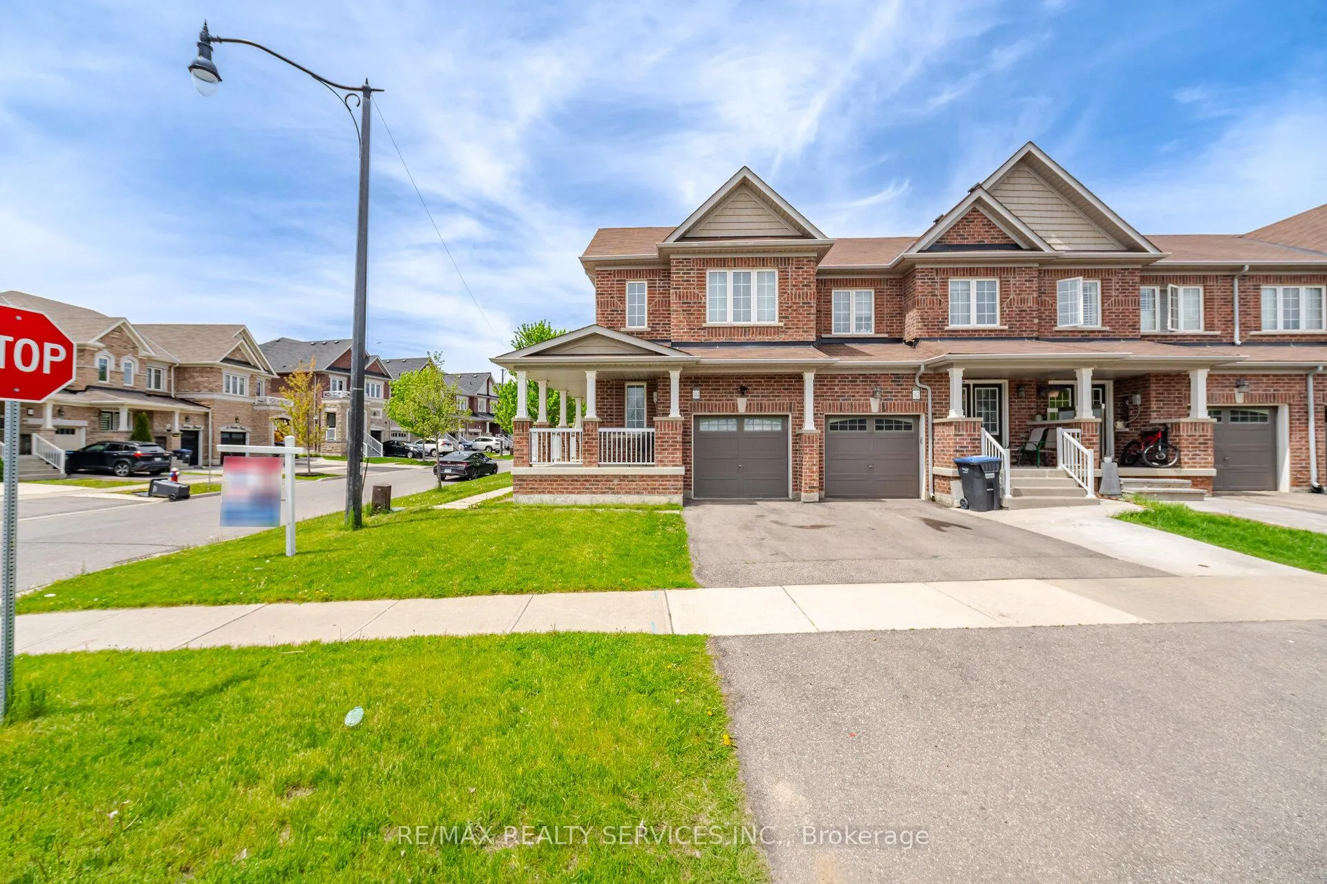 Front of 144 Baffin Crescent