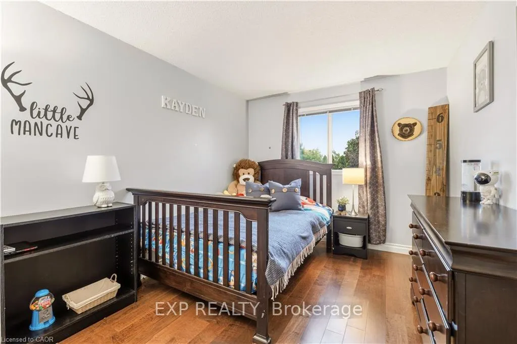 Photo 15 of 45 Catalina Court, Kitchener — HOMEH