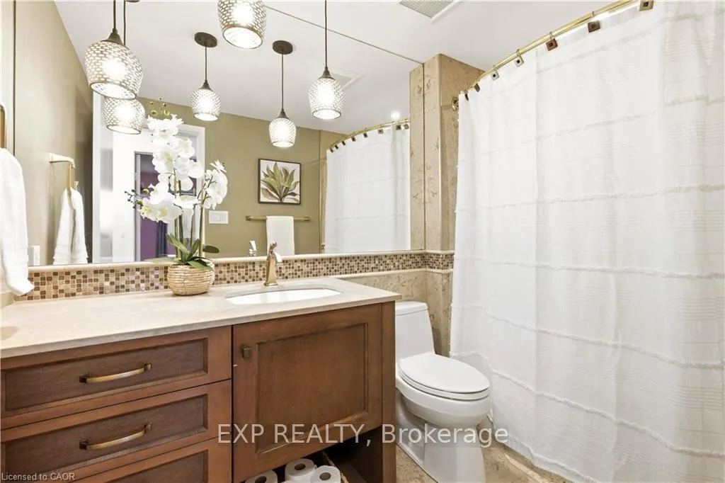 Photo 19 of 45 Catalina Court, Kitchener — HOMEH