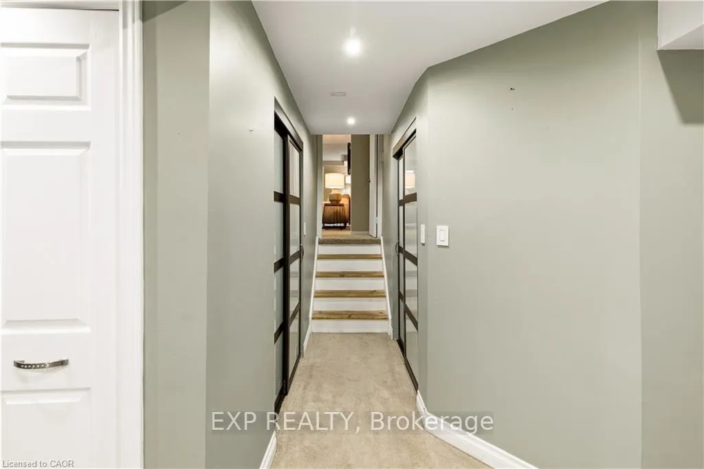 Photo 30 of 45 Catalina Court, Kitchener — HOMEH