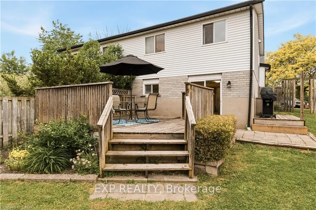 Photo 33 of 45 Catalina Court, Kitchener — HOMEH