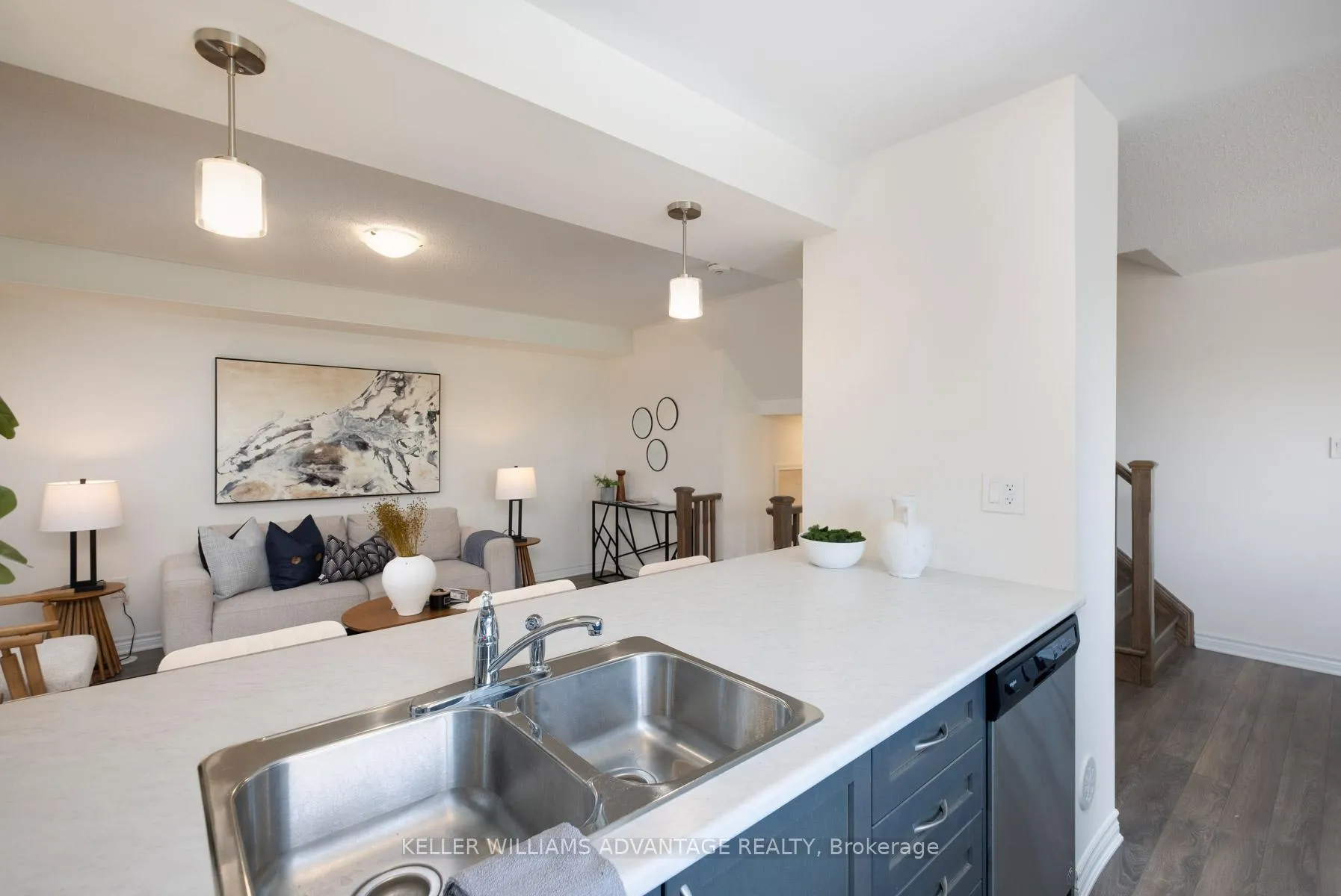 Photo 12 of 73 Cleanside Road, Scarborough, Clairlea-Birchmount — HOMEH