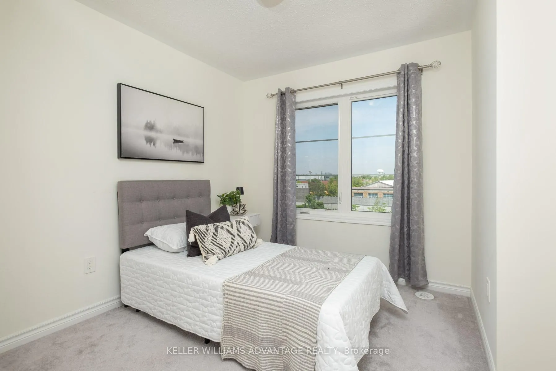 Photo 21 of 73 Cleanside Road, Scarborough, Clairlea-Birchmount — HOMEH
