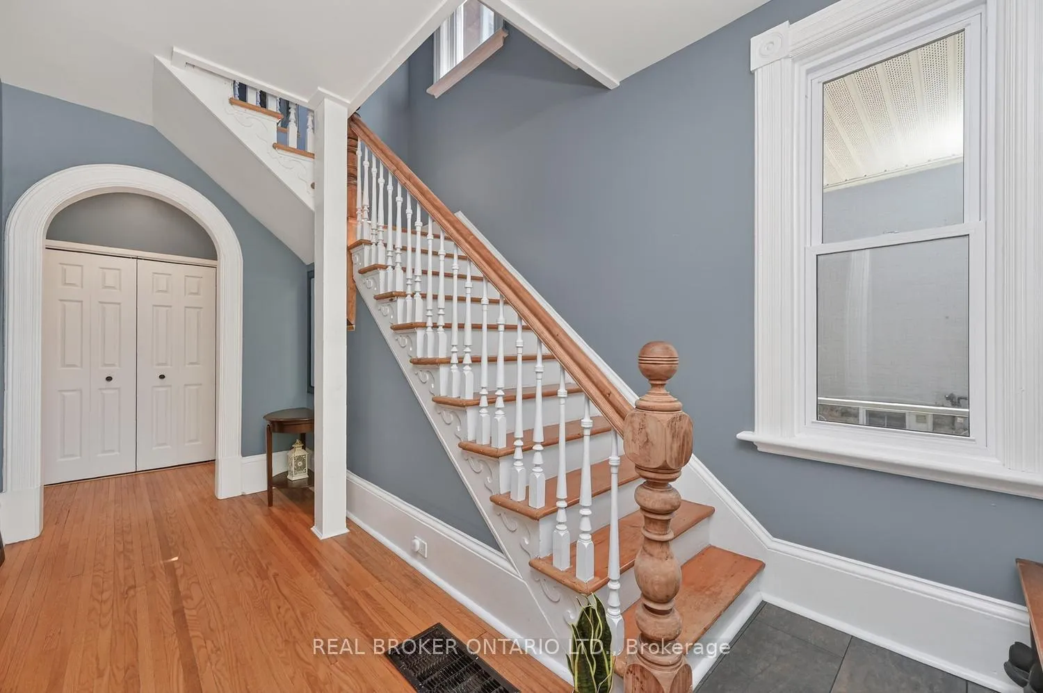 Photo 20 of 39 Mcewen Avenue, Smiths Falls — HOMEH