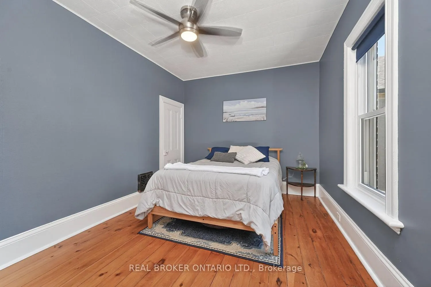 Photo 26 of 39 Mcewen Avenue, Smiths Falls — HOMEH