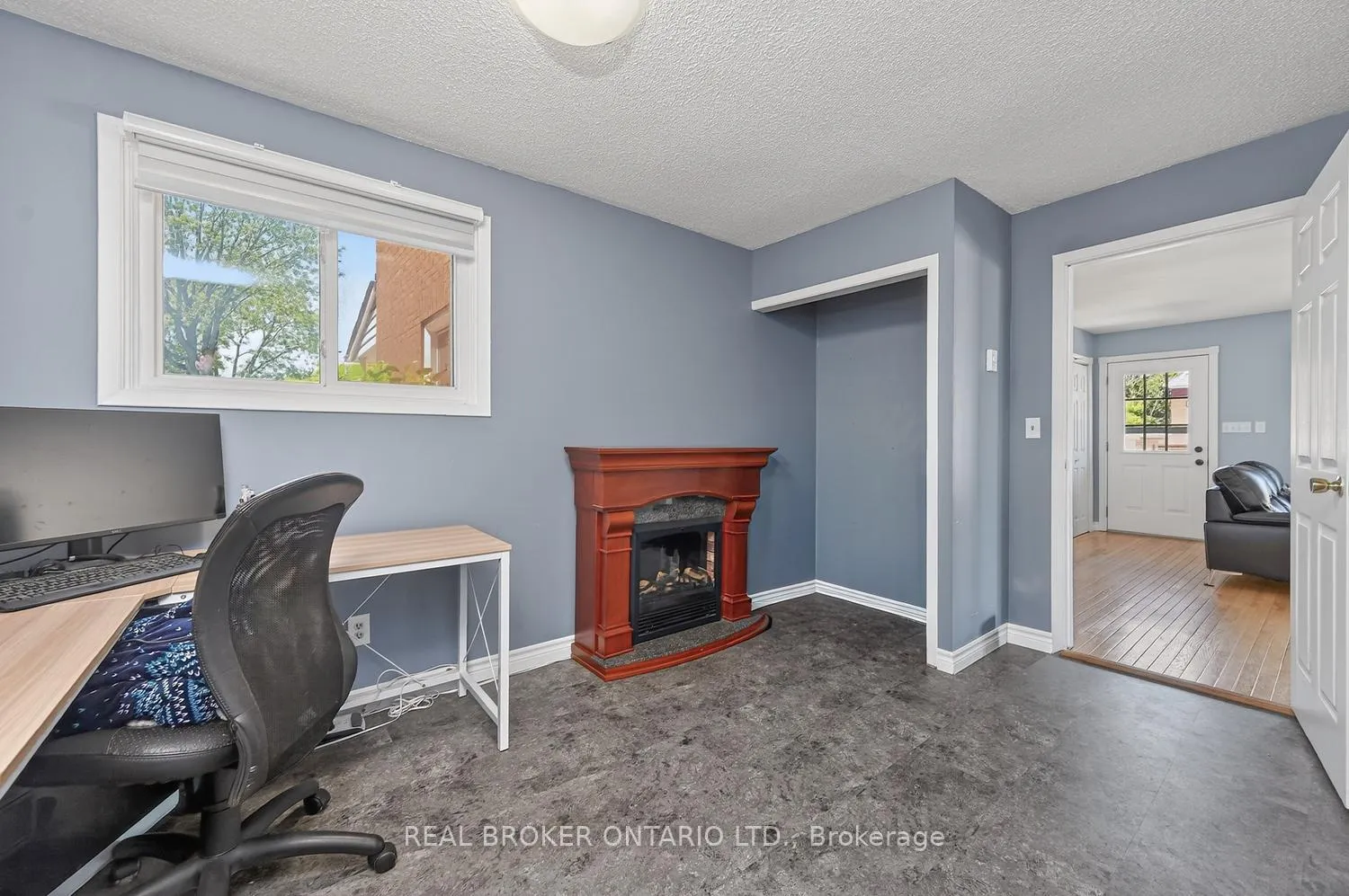 Photo 28 of 39 Mcewen Avenue, Smiths Falls — HOMEH