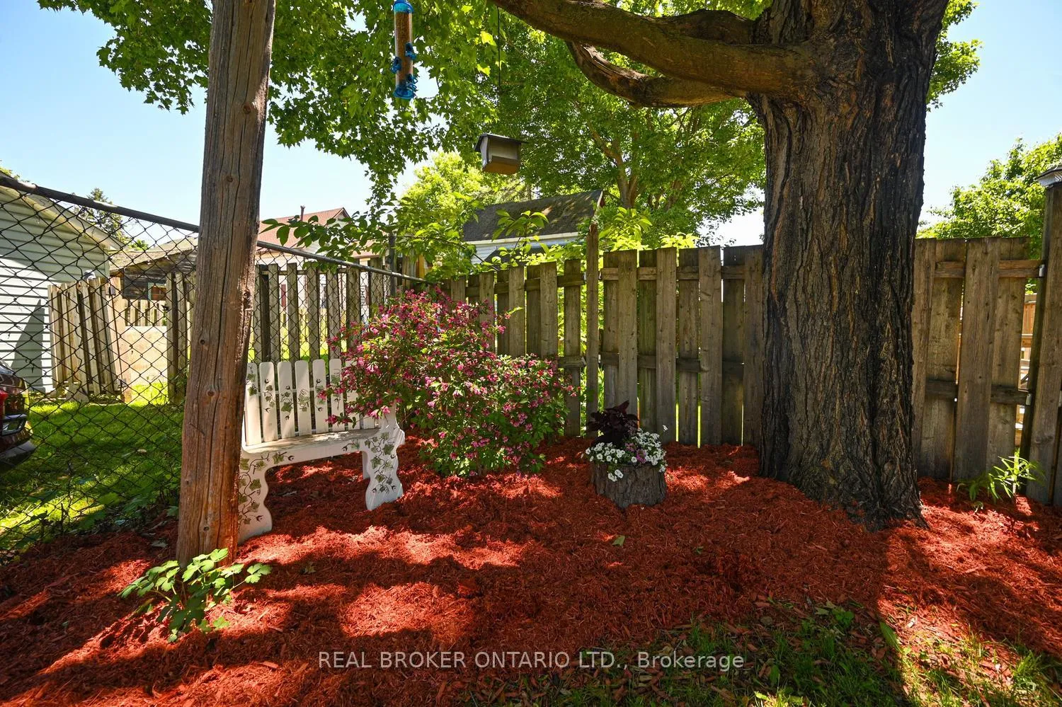 Photo 39 of 39 Mcewen Avenue, Smiths Falls — HOMEH