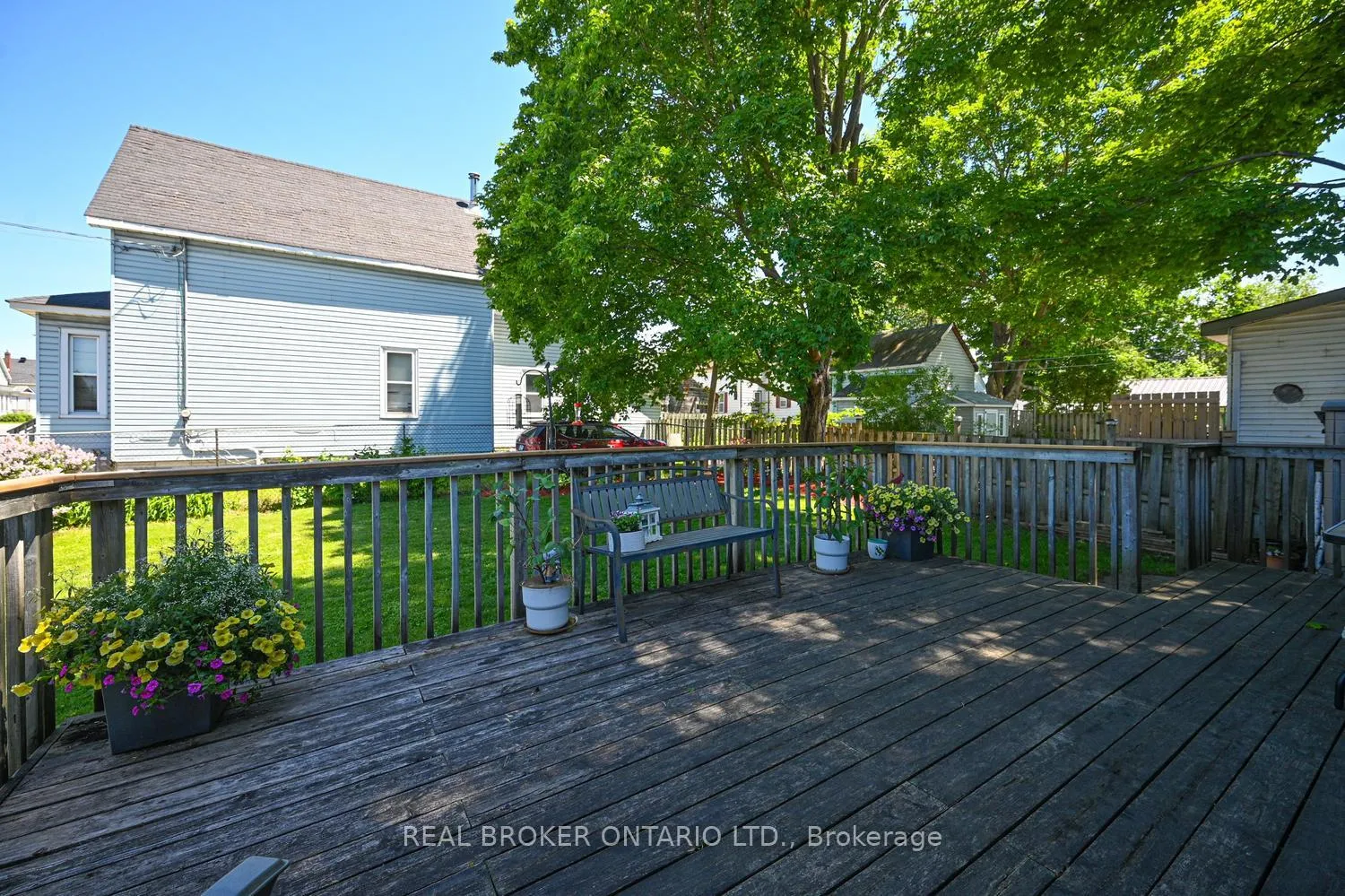 Photo 46 of 39 Mcewen Avenue, Smiths Falls — HOMEH