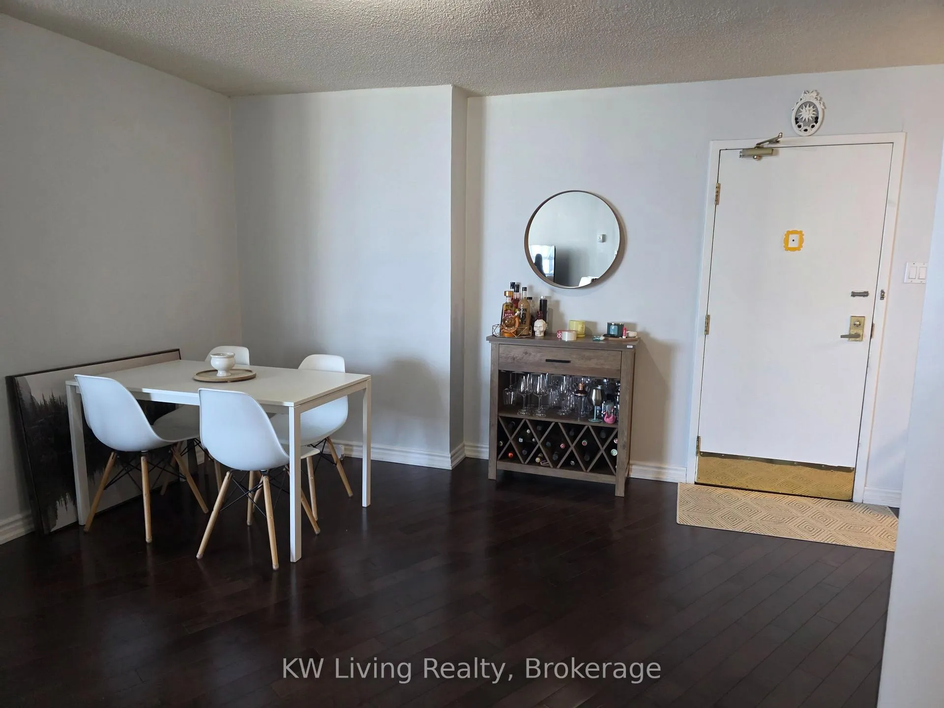 Photo 4 of Unit 2608, 260 Queens Quay W, Toronto, Waterfront Communities — HOMEH