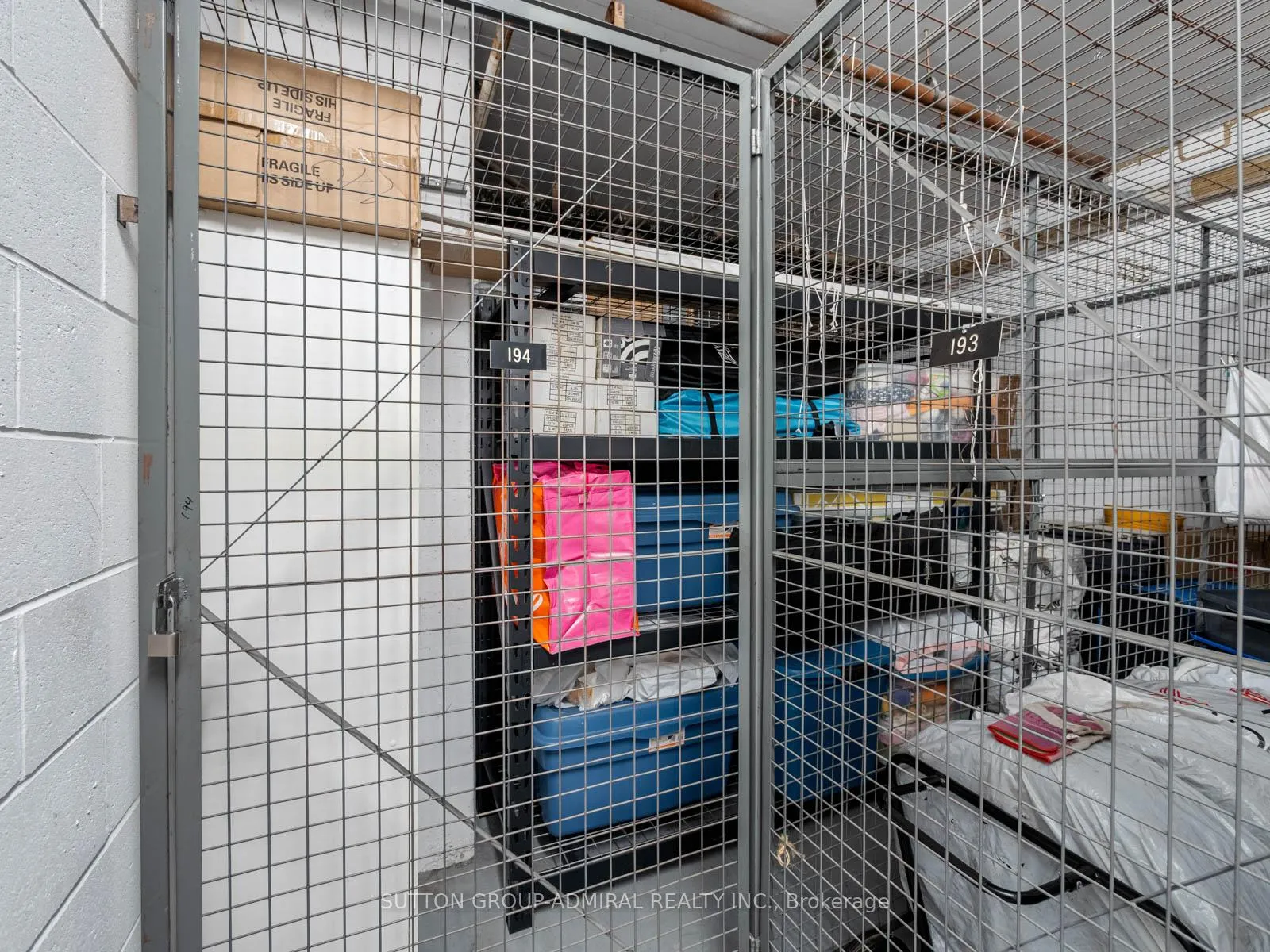 Photo 26 of Unit 401, 14924 Yonge Street, Aurora, Aurora Village — HOMEH