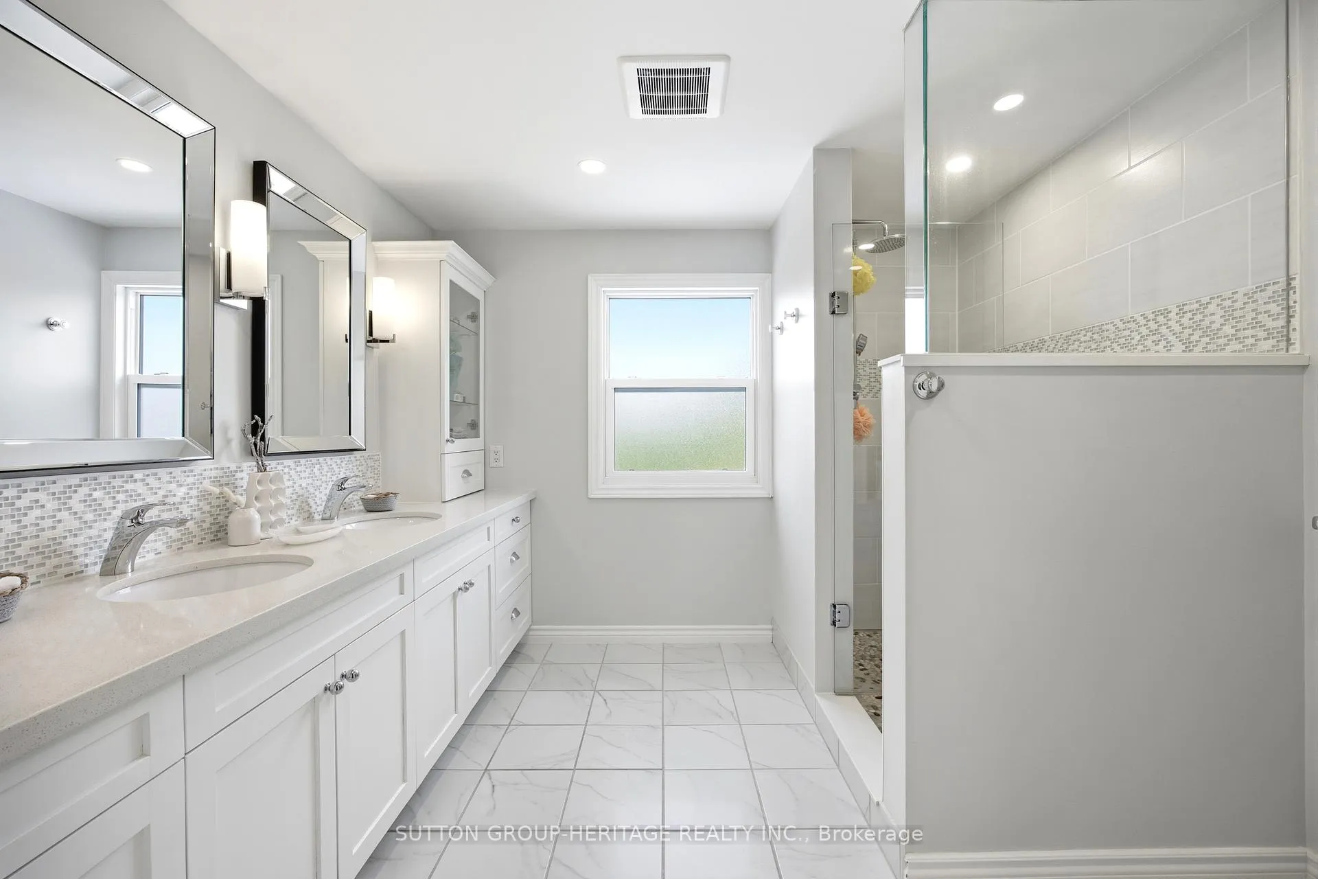 Photo 32 of 532 Beech Street E, Whitby, Pringle Creek — HOMEH