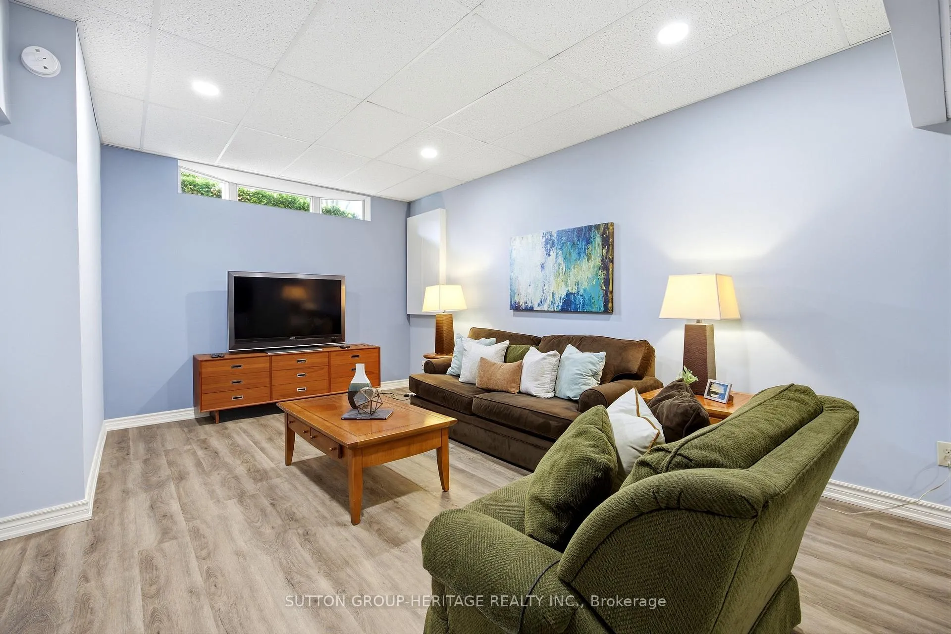 Photo 38 of 532 Beech Street E, Whitby, Pringle Creek — HOMEH