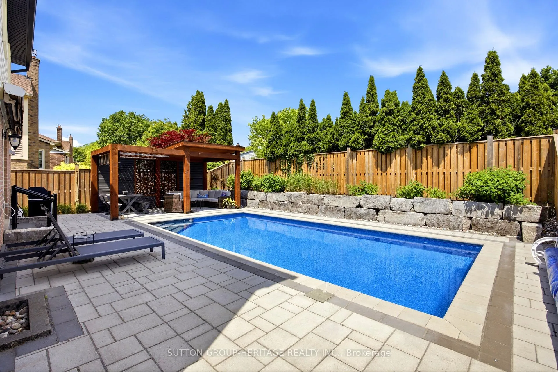Photo 45 of 532 Beech Street E, Whitby, Pringle Creek — HOMEH