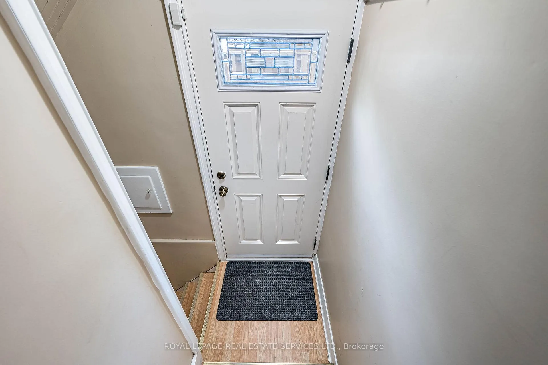 Photo 24 of 41 Wellington Street W, Brampton, Downtown Brampton — HOMEH