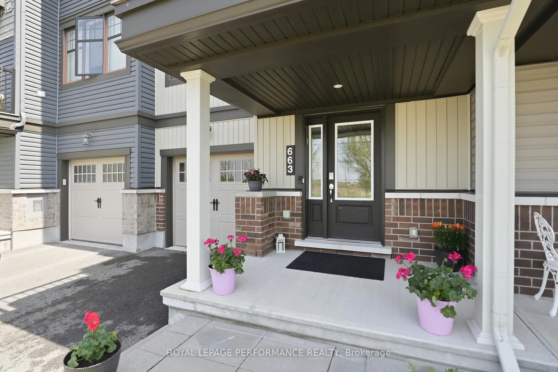 Photo 2 of 663 Trigoria Crescent, Ottawa, Avalon West — HOMEH
