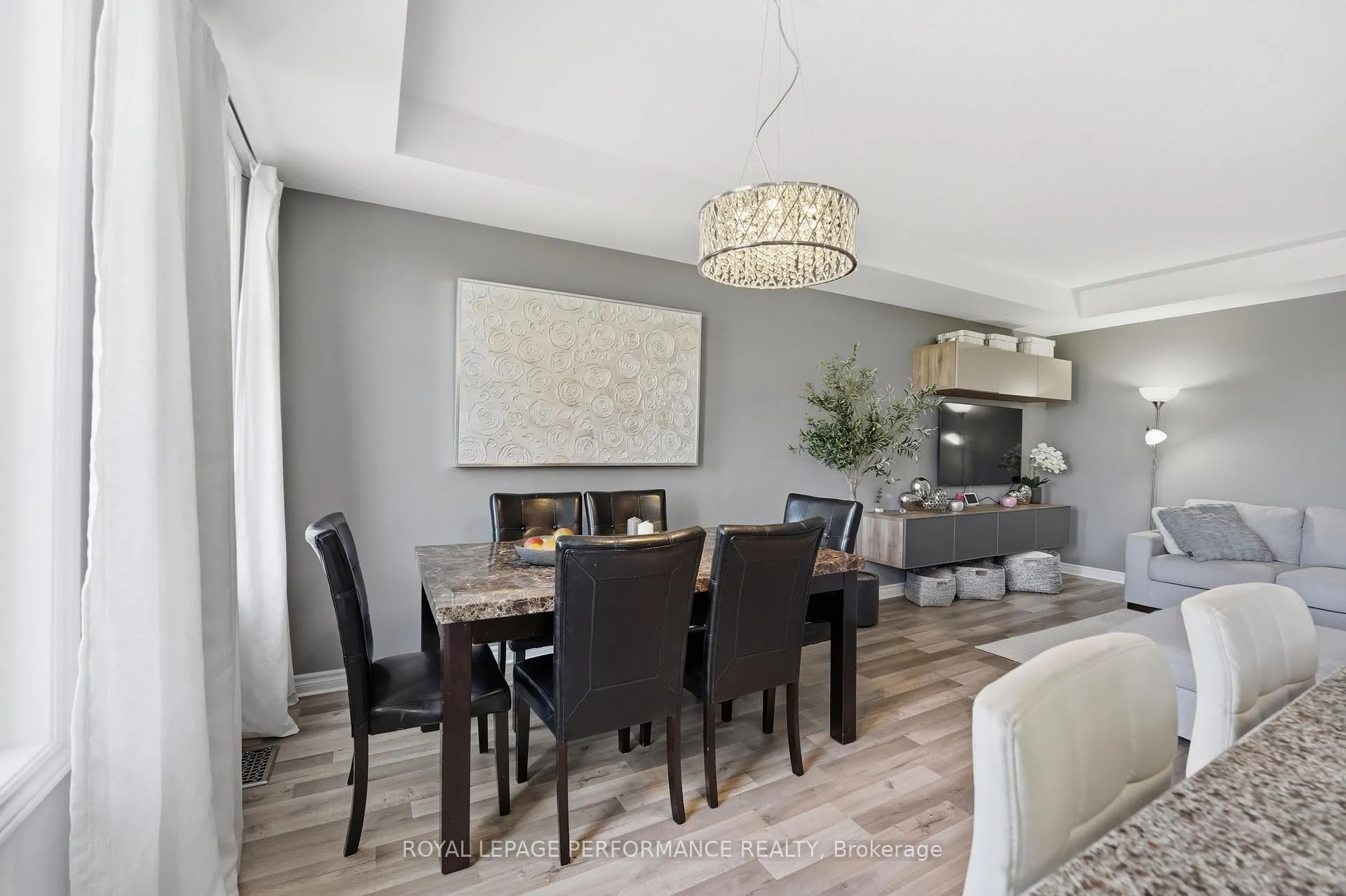 Photo 13 of 663 Trigoria Crescent, Ottawa, Avalon West — HOMEH