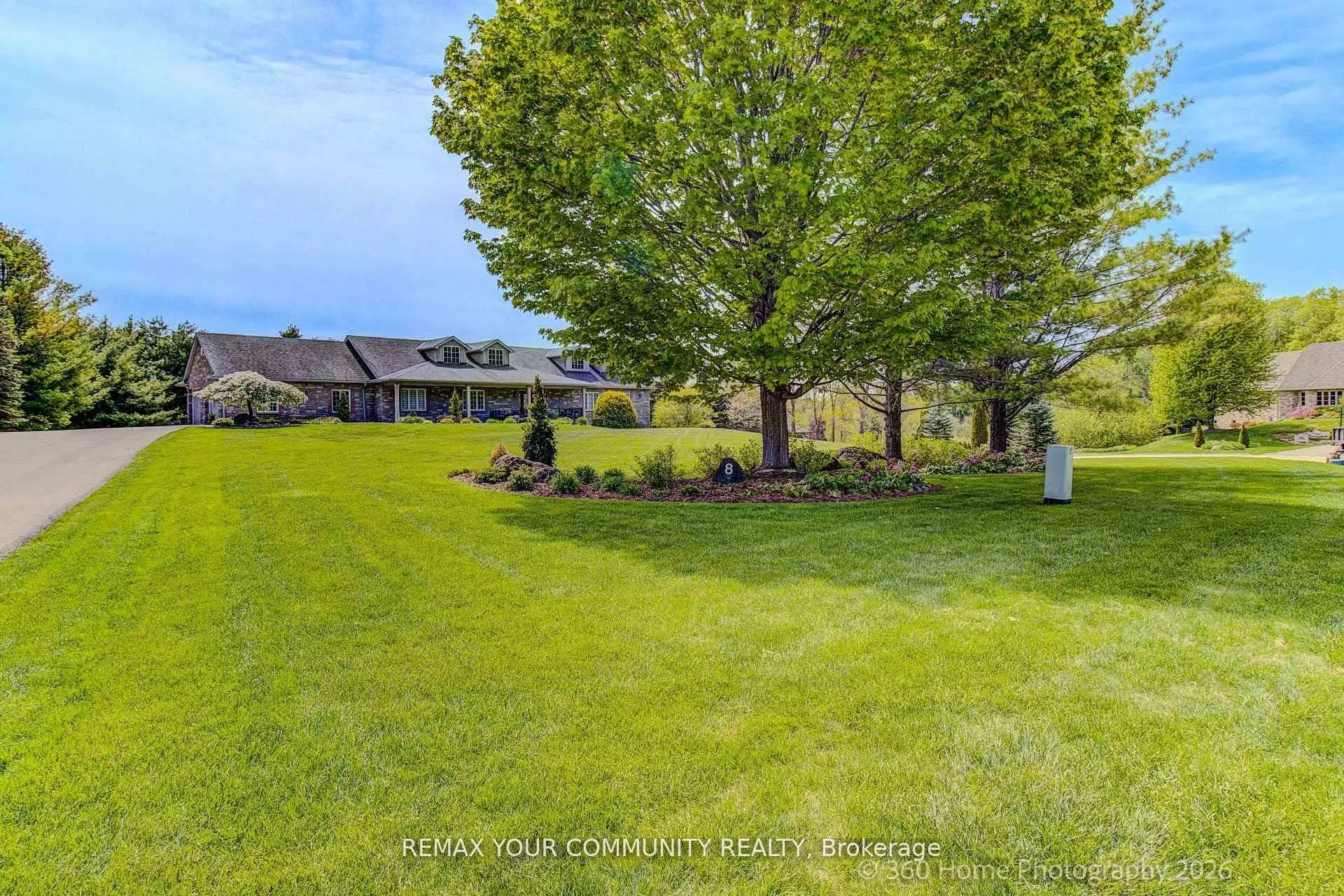 Photo 41 of 8 High Forest Court, Caledon, Palgrave — HOMEH