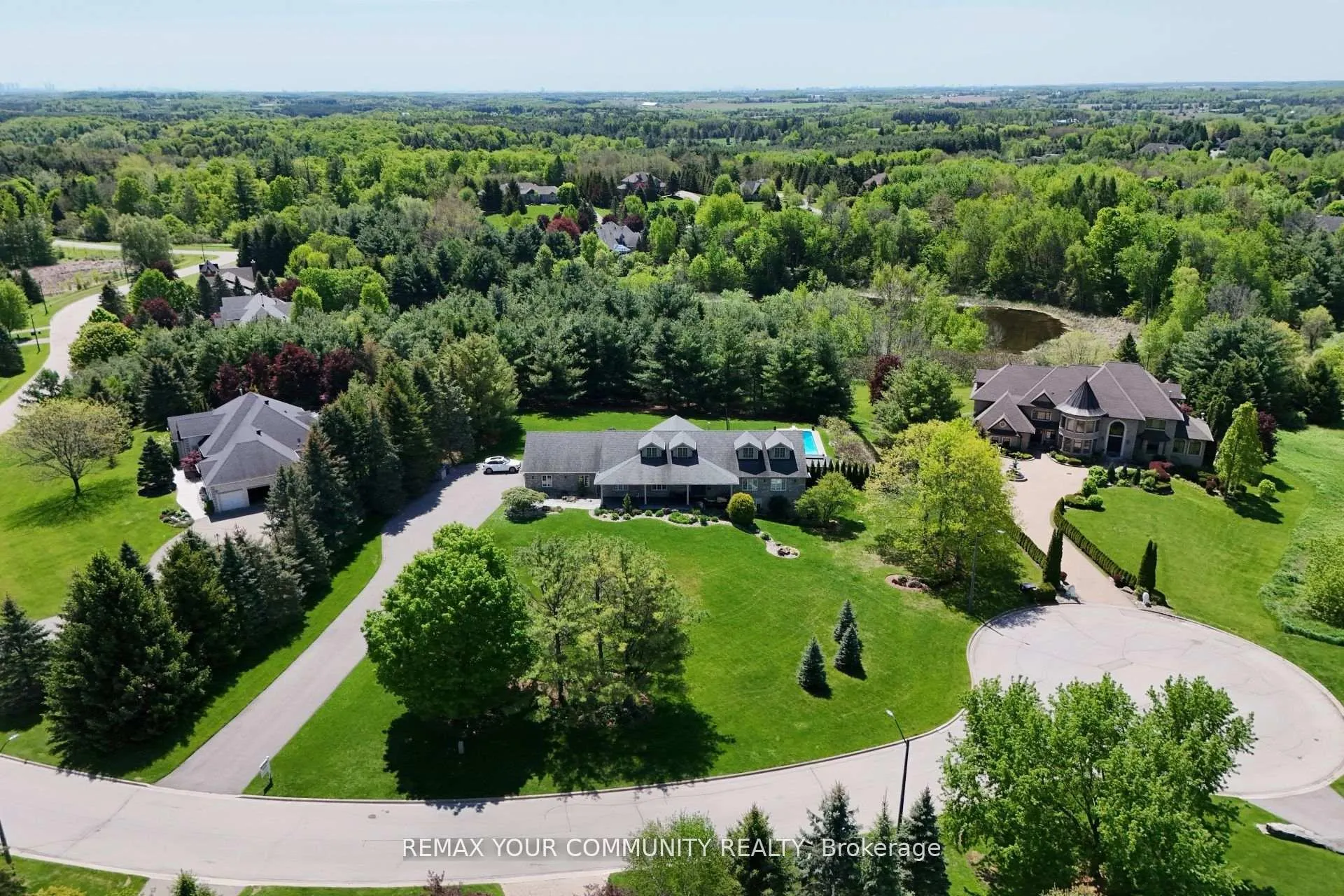 Photo 46 of 8 High Forest Court, Caledon, Palgrave — HOMEH