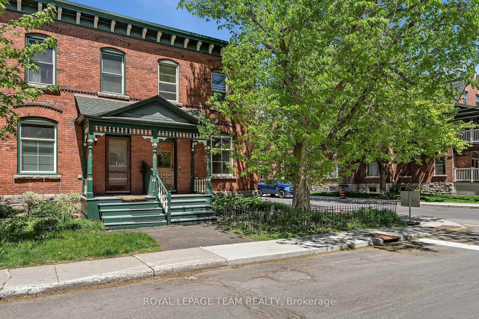 Photo 1 of 537 Gilmour Street, Ottawa, Ottawa Centre — HOMEH
