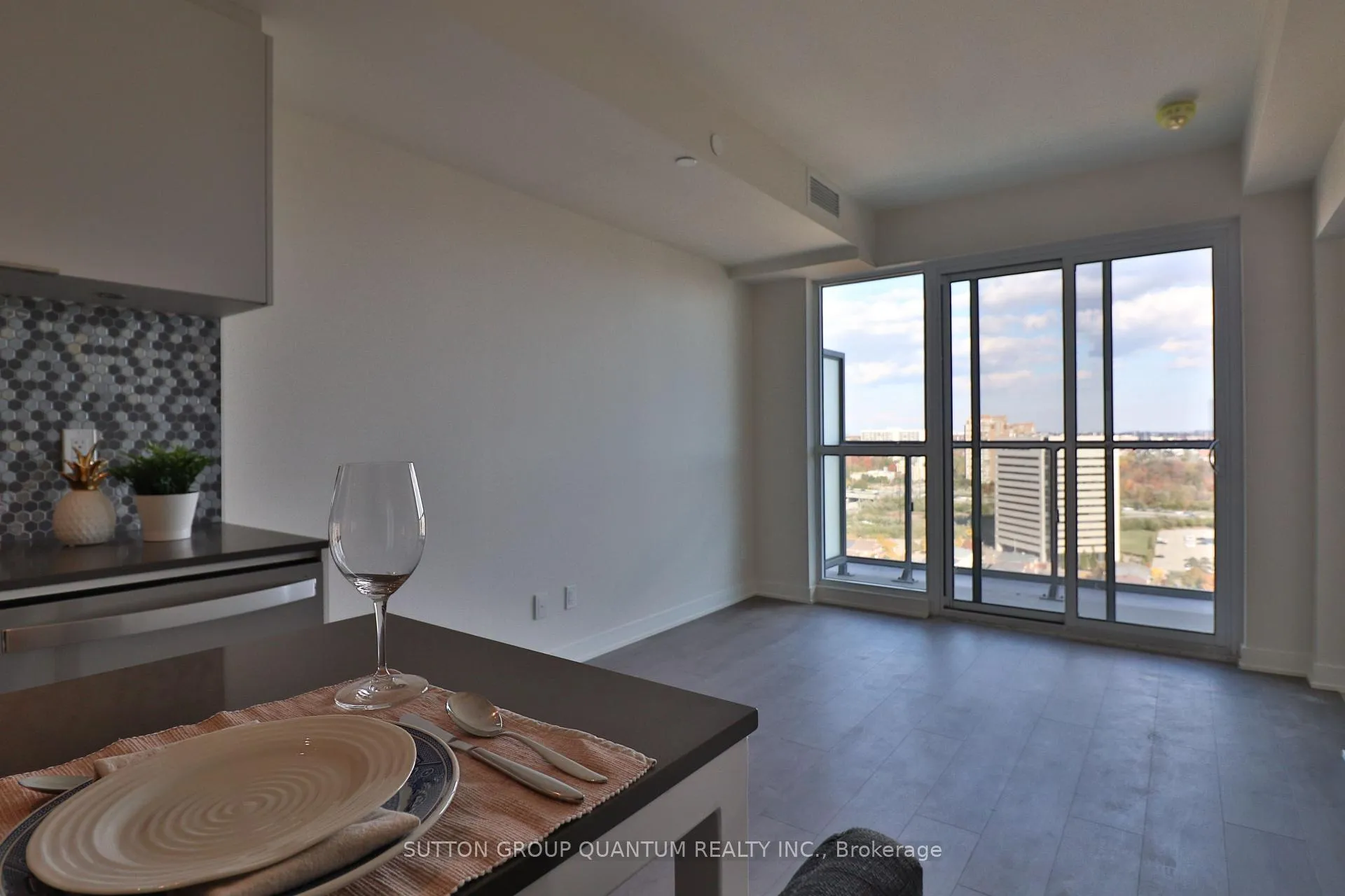 Photo 10 of Unit 2107, 2 Sonic Way, Toronto, Flemingdon Park — HOMEH