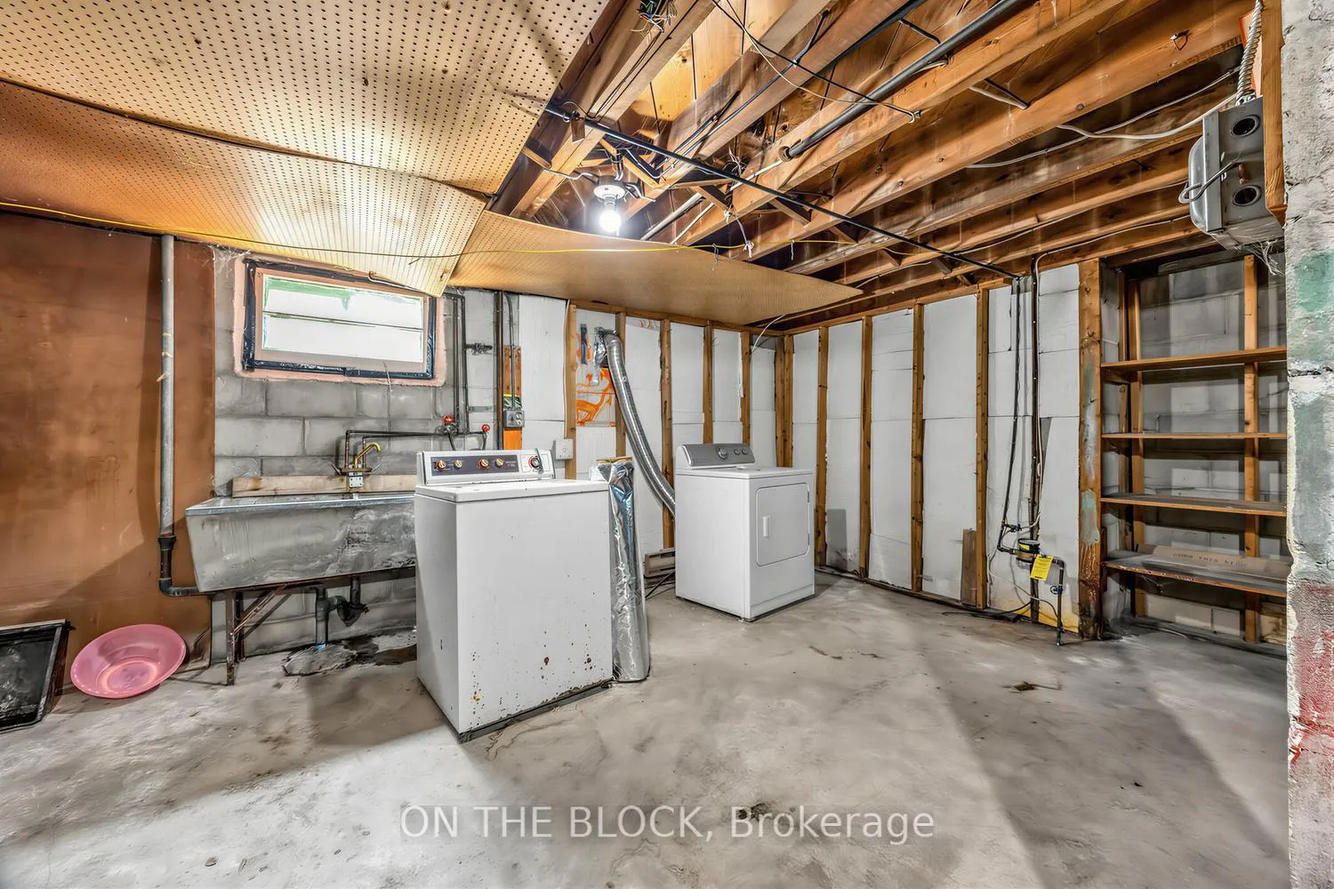 Photo 20 of 729 Pharmacy Avenue, Scarborough, Clairlea-Birchmount — HOMEH