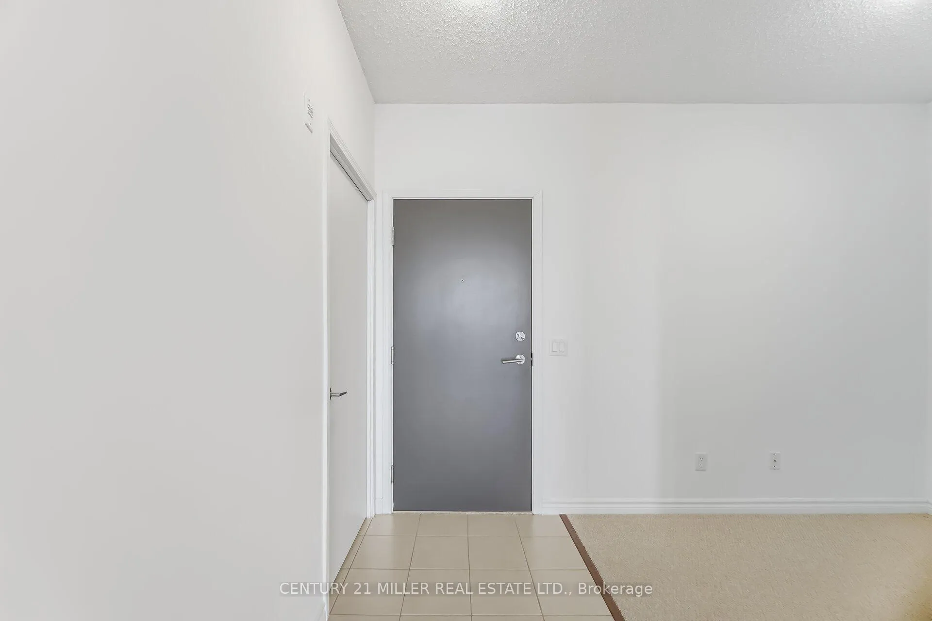 Photo 10 of Unit Ph08, 35 Saranac Boulevard, Toronto, Englemount-Lawrence — HOMEH