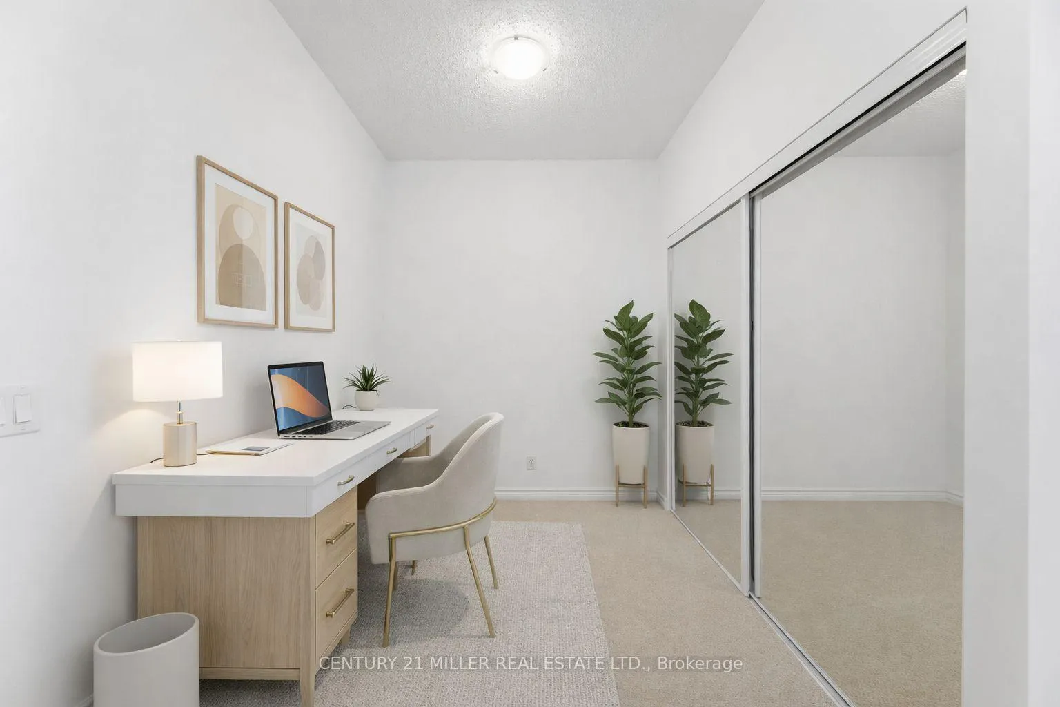 Photo 12 of Unit Ph08, 35 Saranac Boulevard, Toronto, Englemount-Lawrence — HOMEH