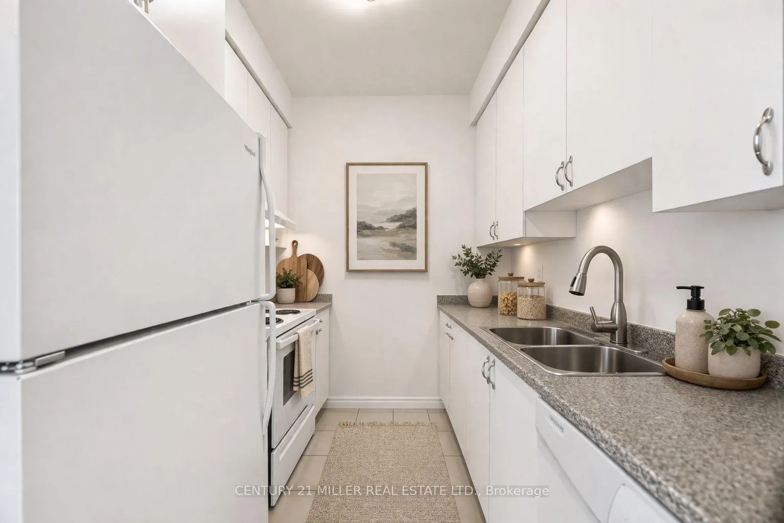 Photo 23 of Unit Ph08, 35 Saranac Boulevard, Toronto, Englemount-Lawrence — HOMEH