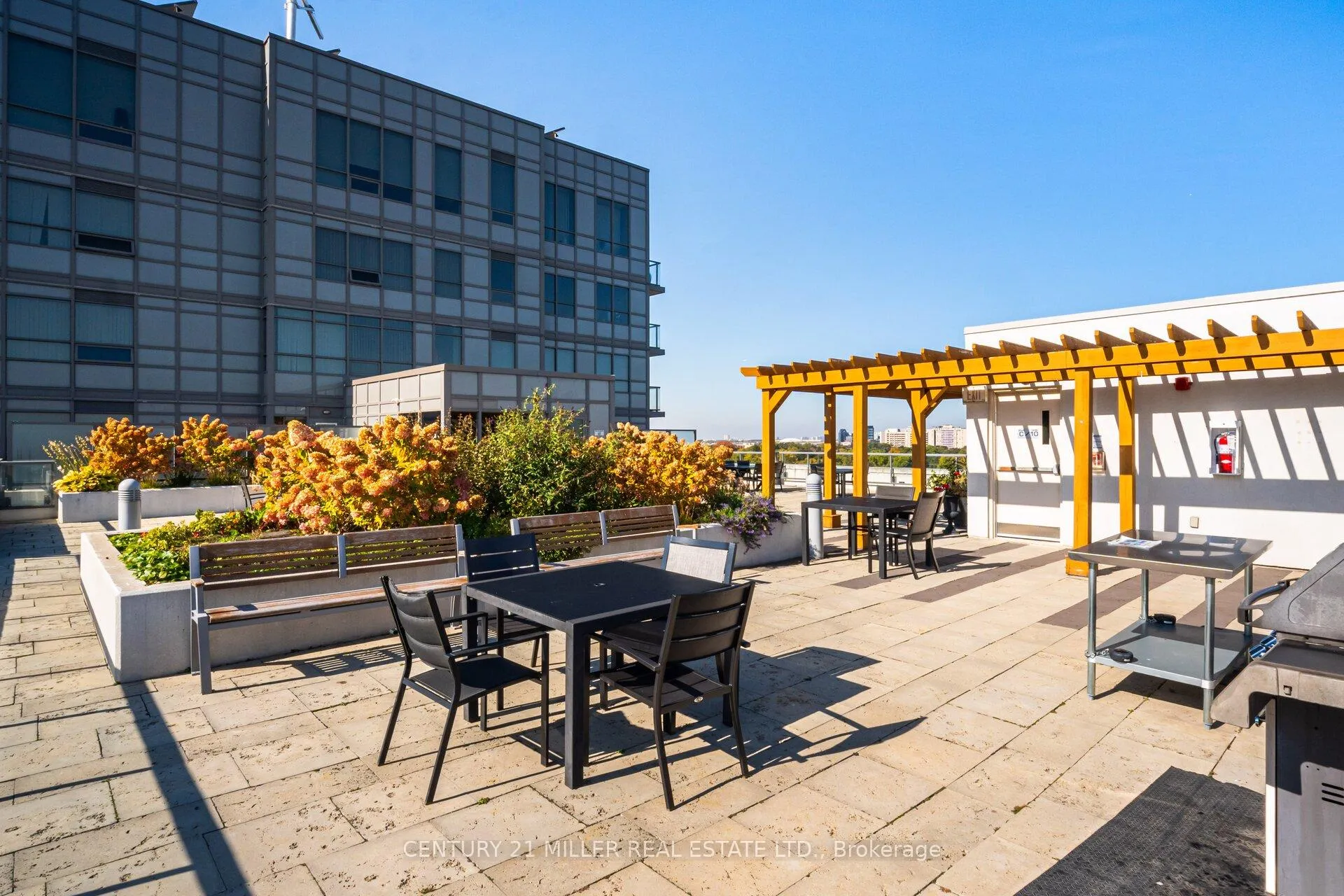 Photo 29 of Unit Ph08, 35 Saranac Boulevard, Toronto, Englemount-Lawrence — HOMEH