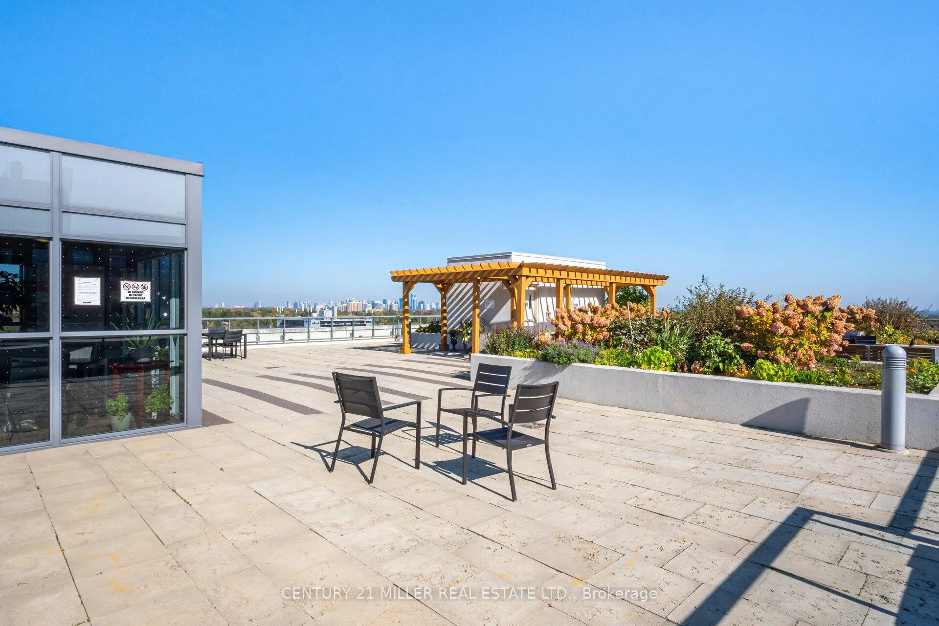 Photo 30 of Unit Ph08, 35 Saranac Boulevard, Toronto, Englemount-Lawrence — HOMEH