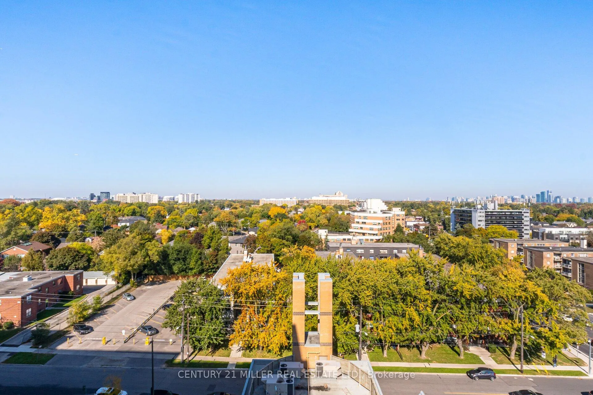 Photo 32 of Unit Ph08, 35 Saranac Boulevard, Toronto, Englemount-Lawrence — HOMEH