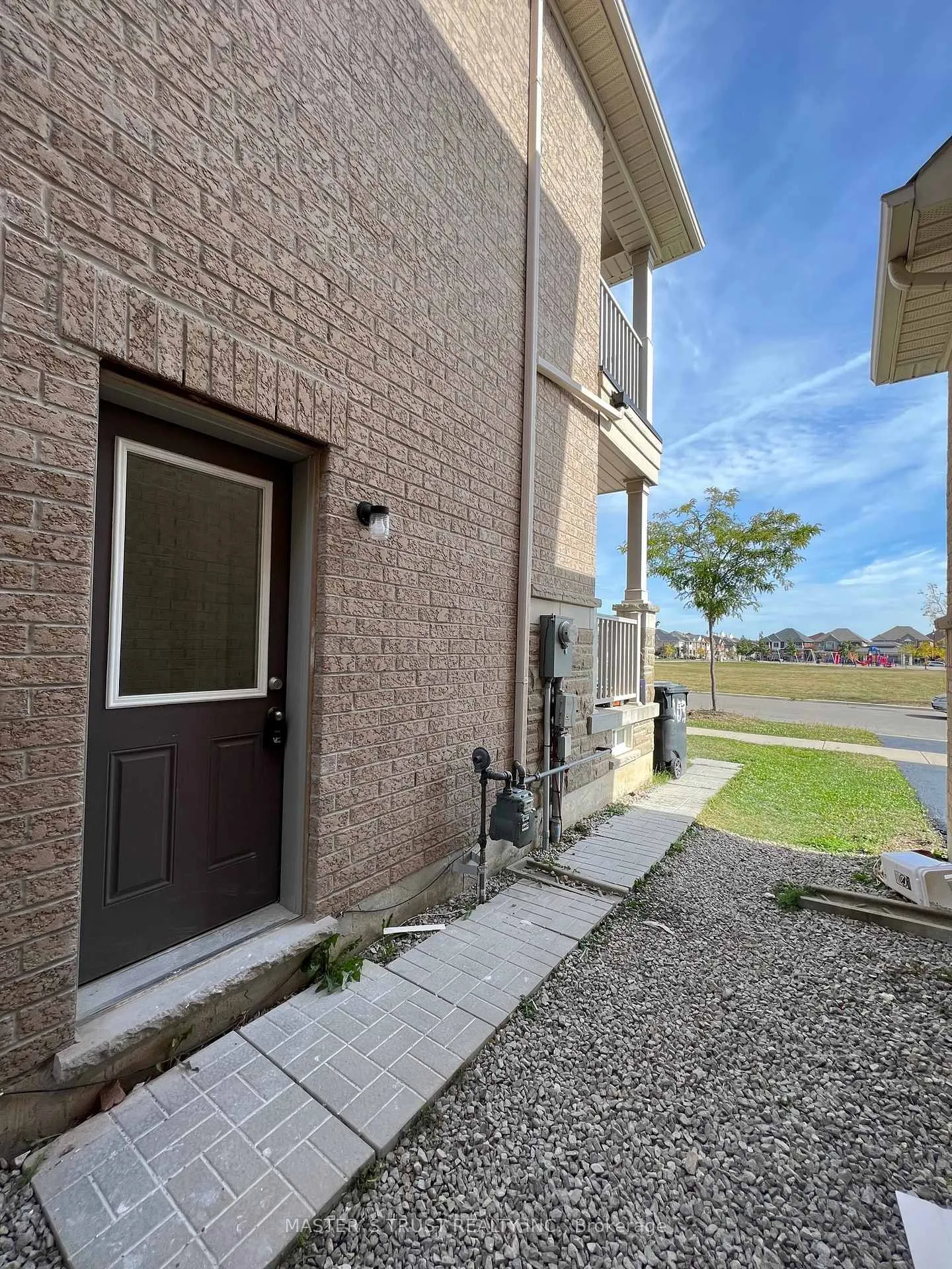 Photo 2 of Unit BSM, 103 Ebury Drive, Brampton, Credit Valley — HOMEH