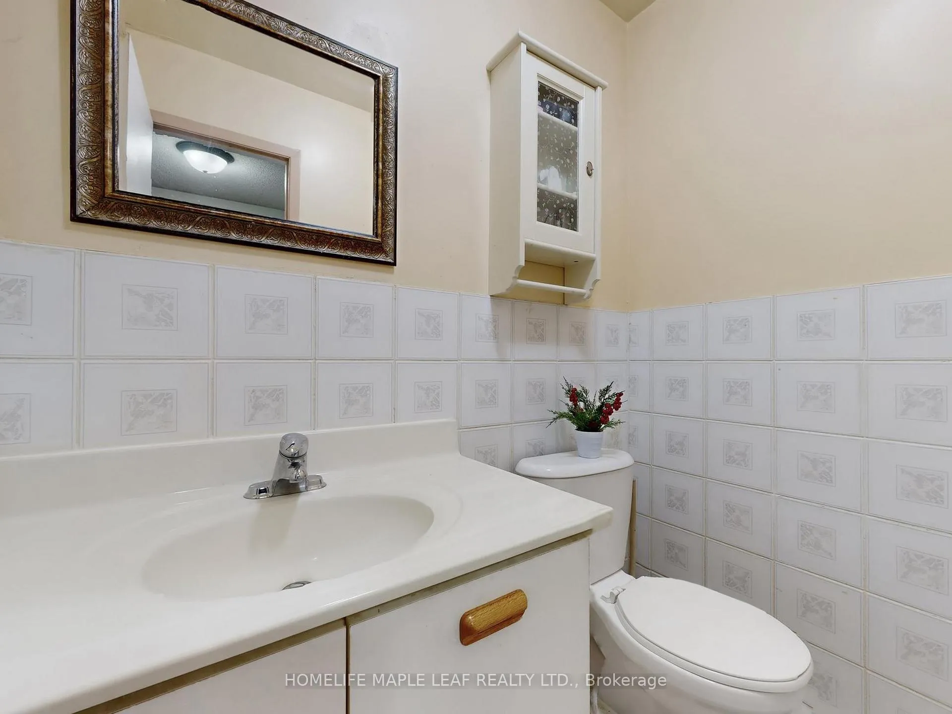 Photo 16 of 39 Lamay Crescent, Scarborough, Rouge — HOMEH