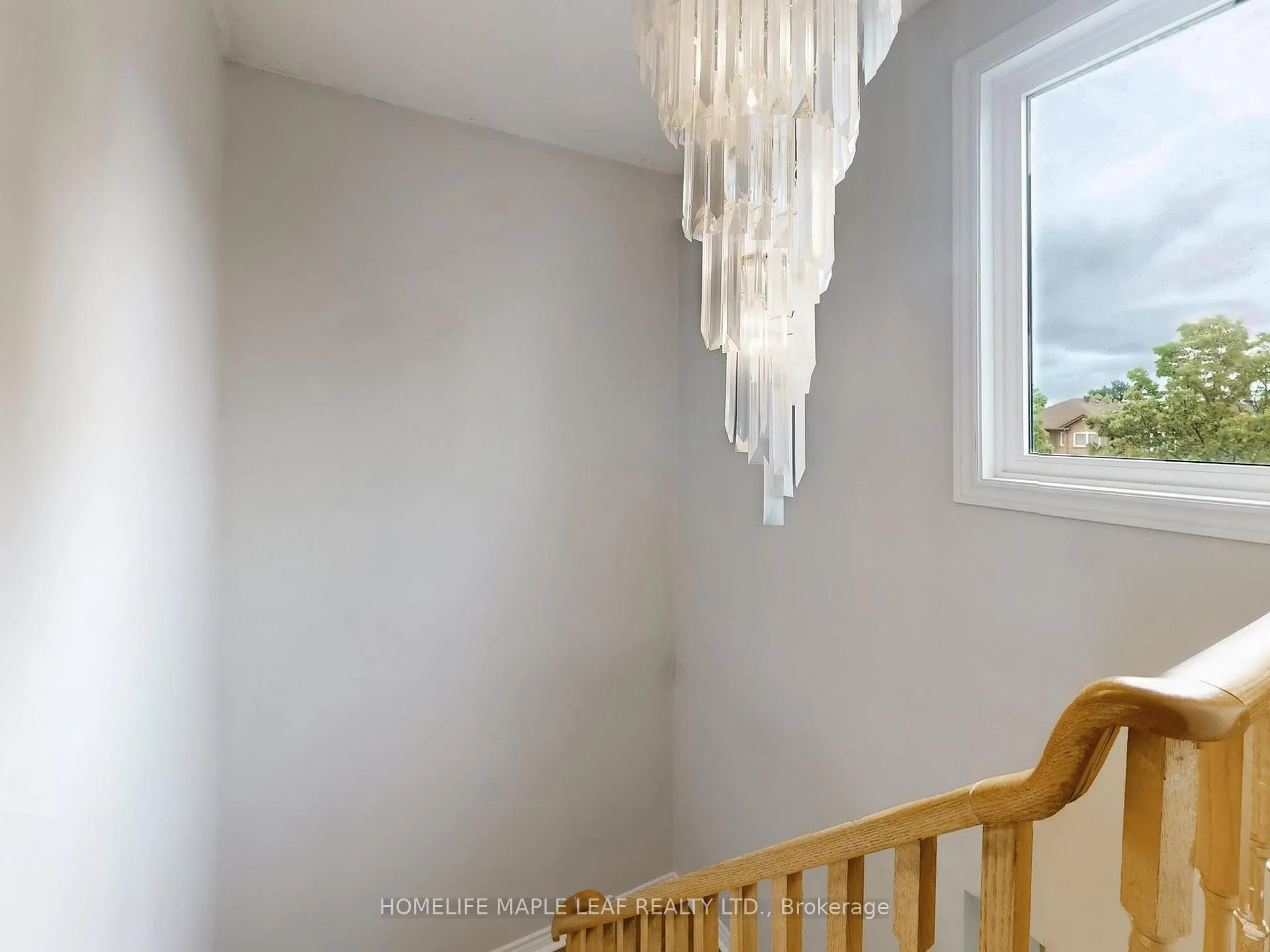 Photo 18 of 39 Lamay Crescent, Scarborough, Rouge — HOMEH