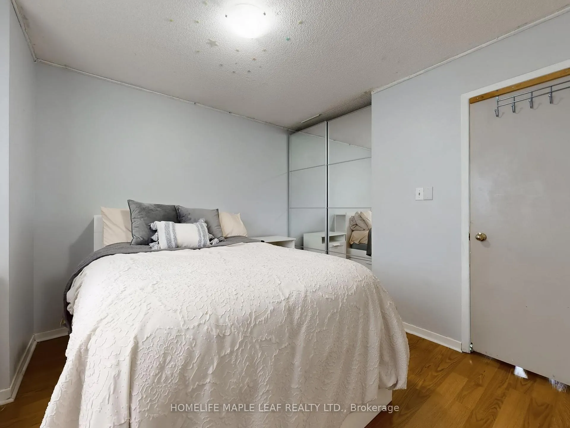 Photo 28 of 39 Lamay Crescent, Scarborough, Rouge — HOMEH