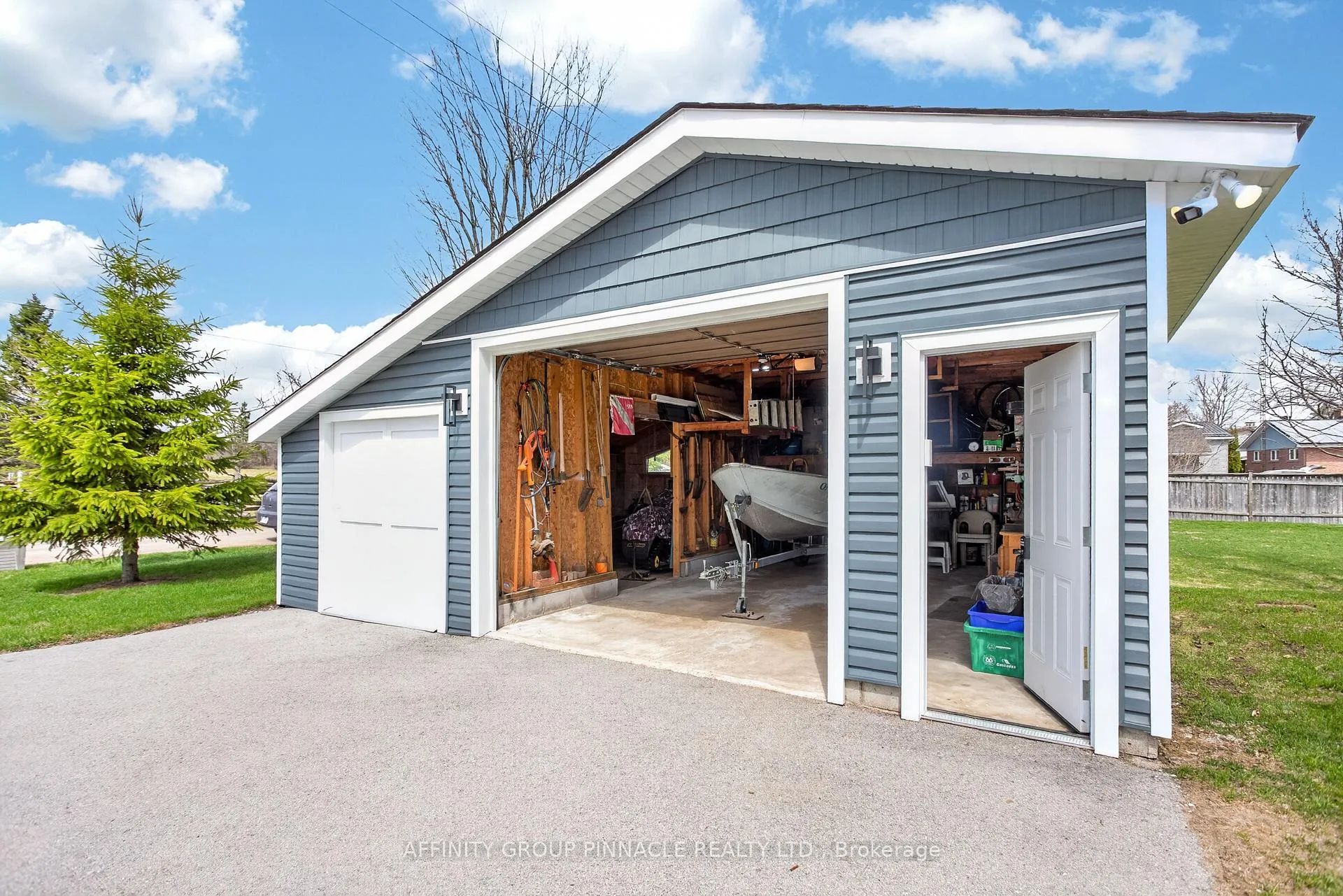 Photo 44 of 73 Admiral Drive, Kawartha Lakes, Fenelon — HOMEH