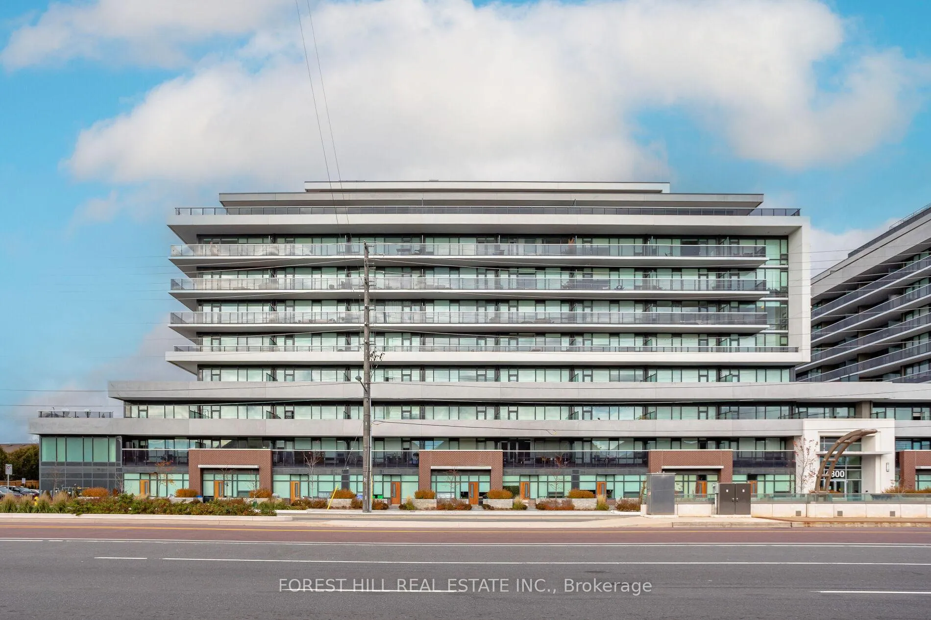 Photo 3 of Unit 701, 4800 Highway 7 Road, Vaughan, East Woodbridge — HOMEH