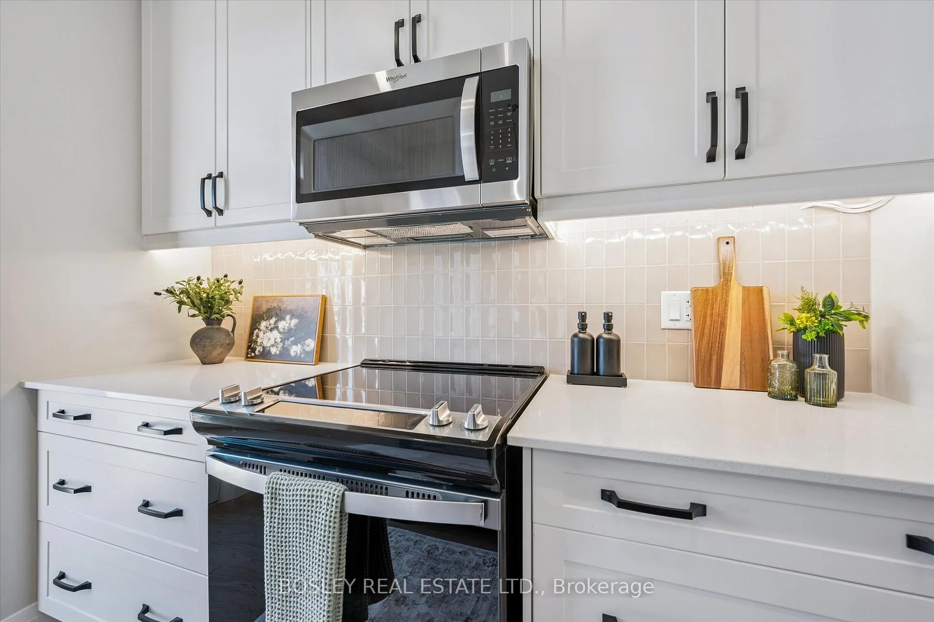 Photo 4 of 125 Catherine Street, Wilmot, New Hamburg — HOMEH