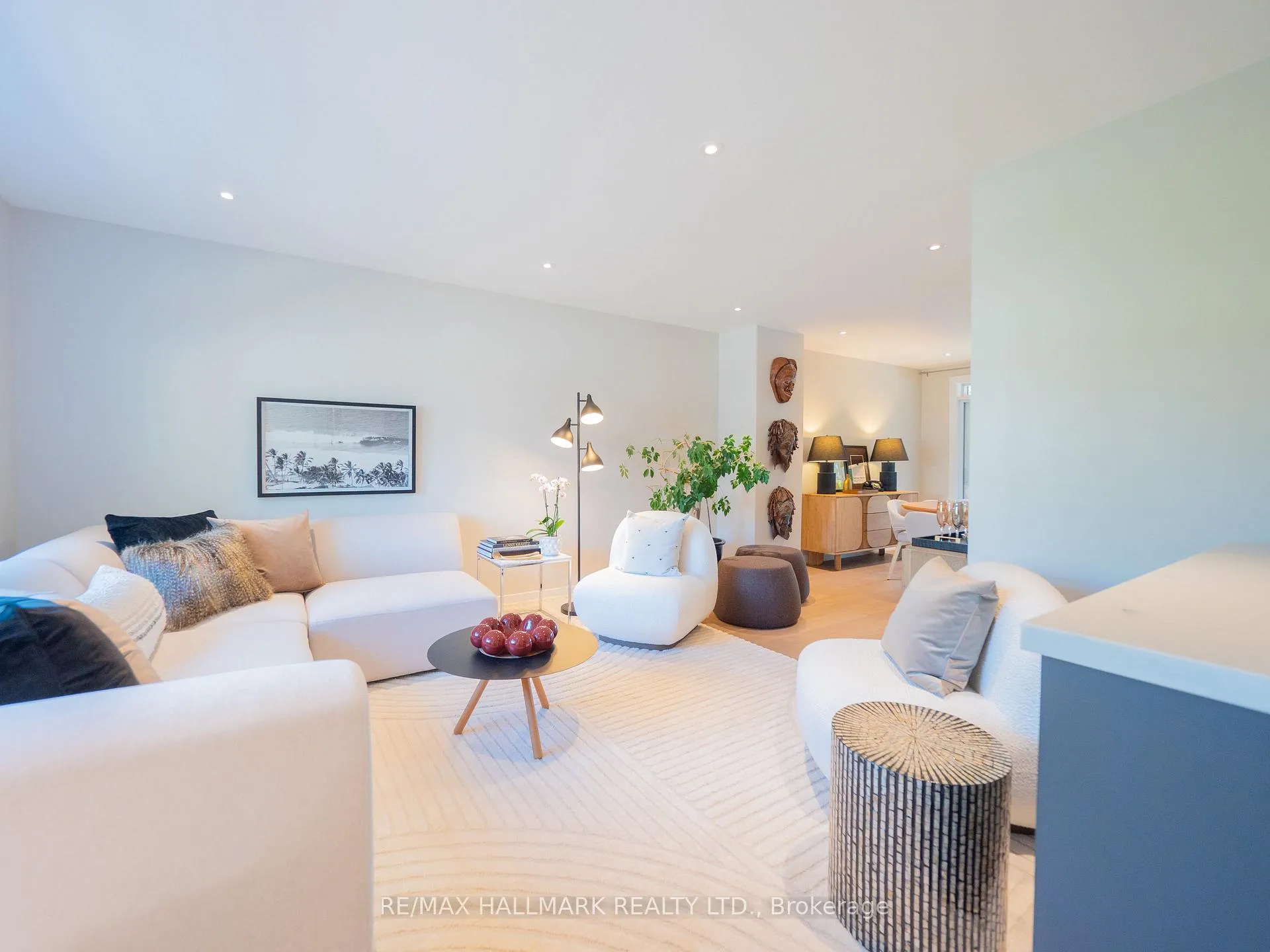 Photo 9 of 333 Monarch Park Avenue, Toronto, Danforth Village-East York — HOMEH